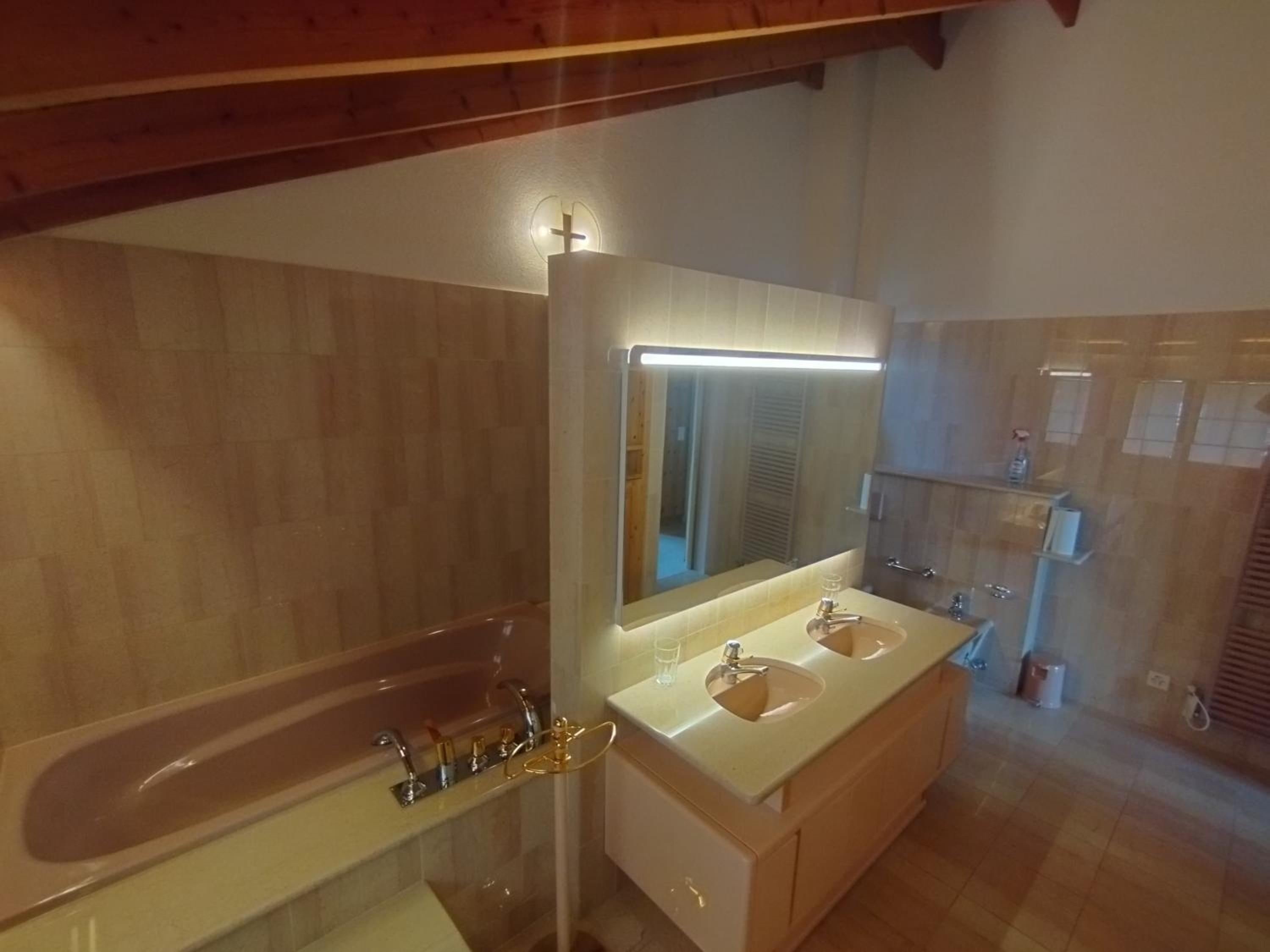 schönes Haus 5 separates Zimmer mit Sauna