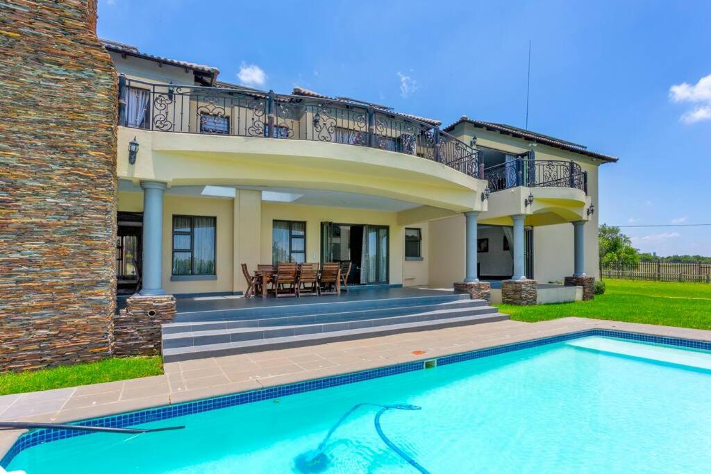Photo 28