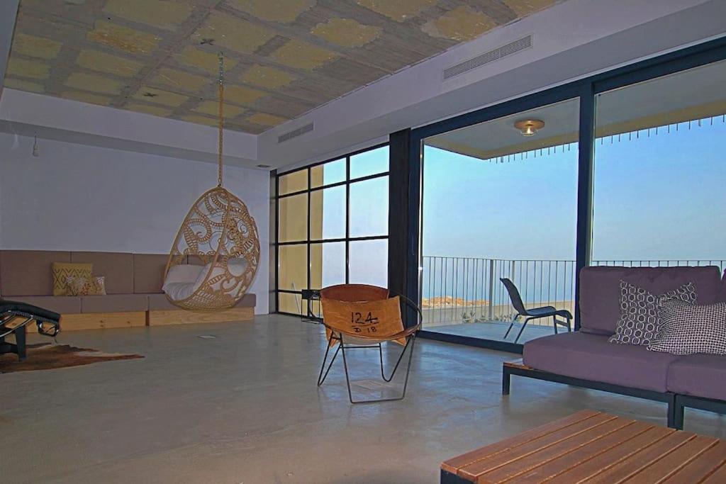 New, spacious villa with amazing views