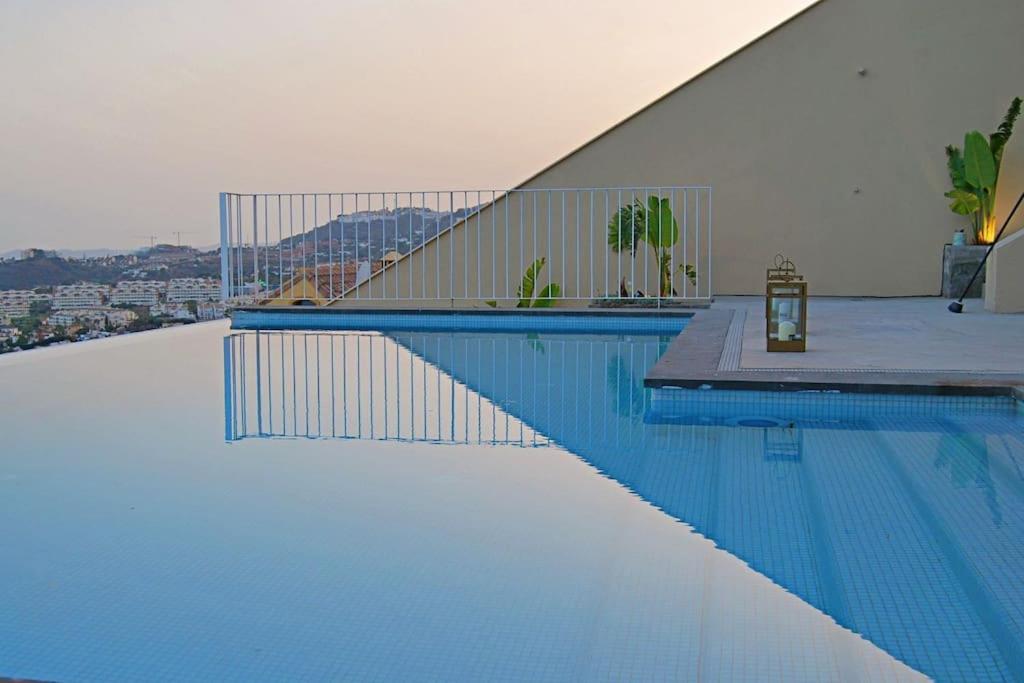 New, spacious villa with amazing views