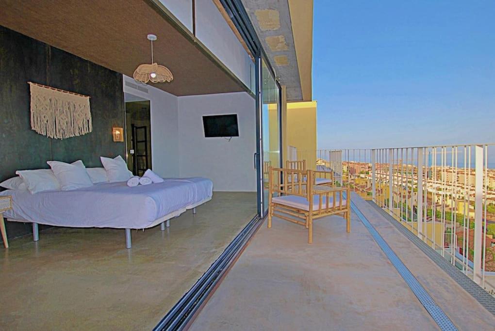 New, spacious villa with amazing views