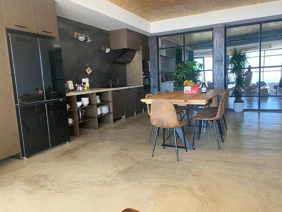 New, spacious villa with amazing views