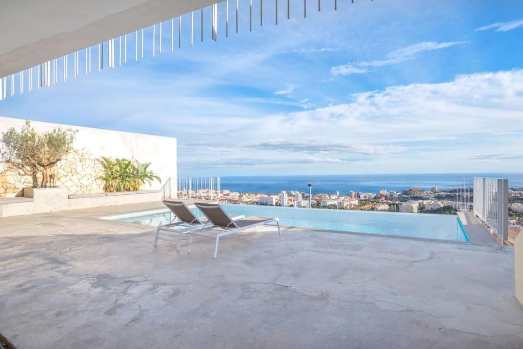 New, spacious villa with amazing views