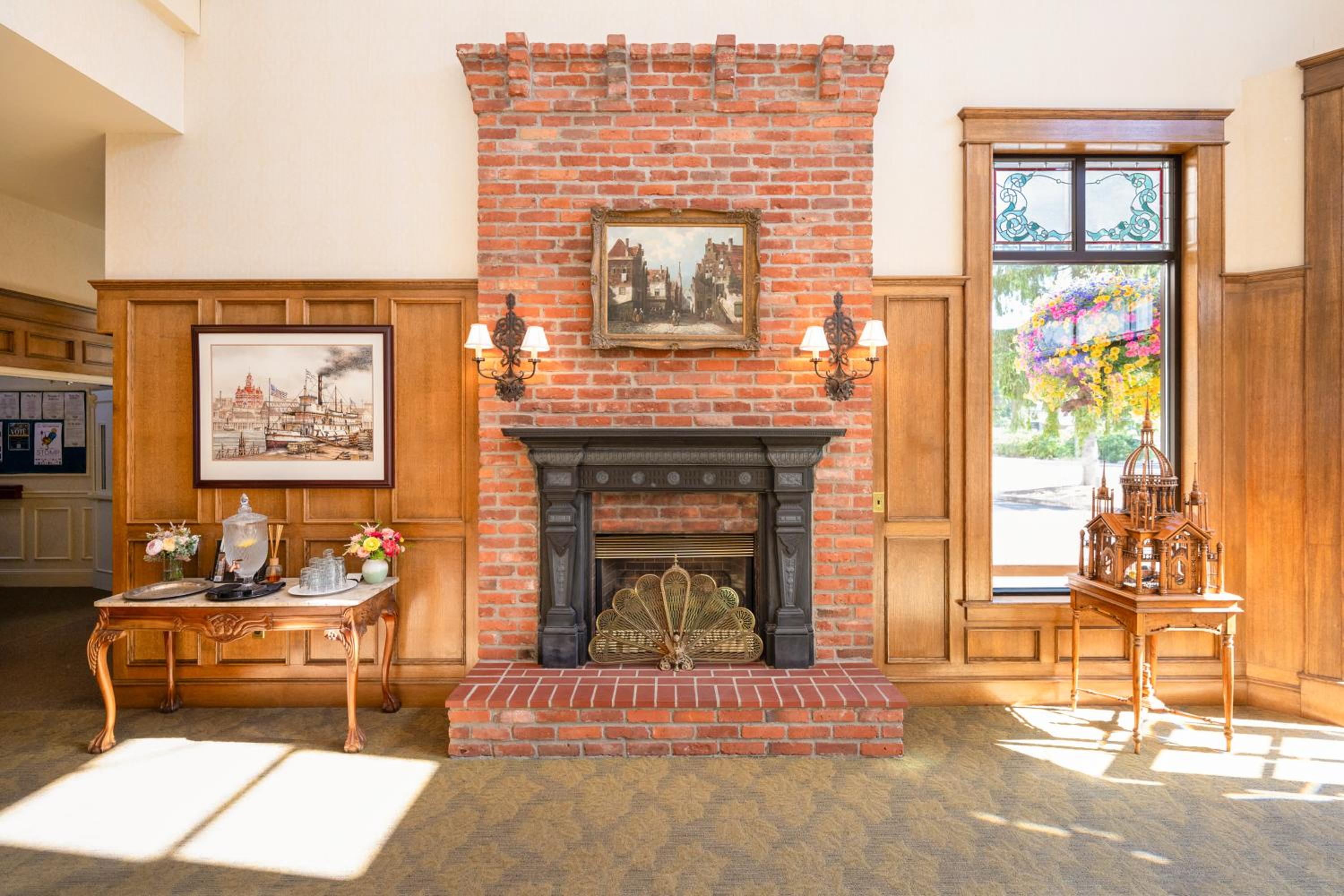Fairhaven Village Inn