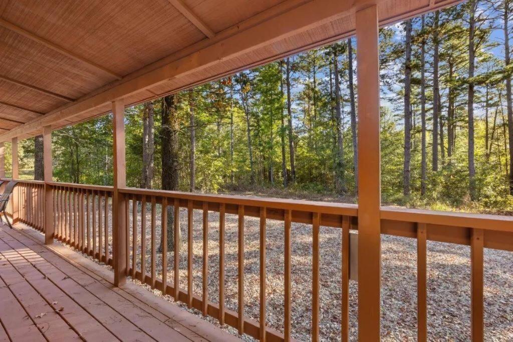 Misty Moonlight, Sleeps 4, Mountain Cabin view 5