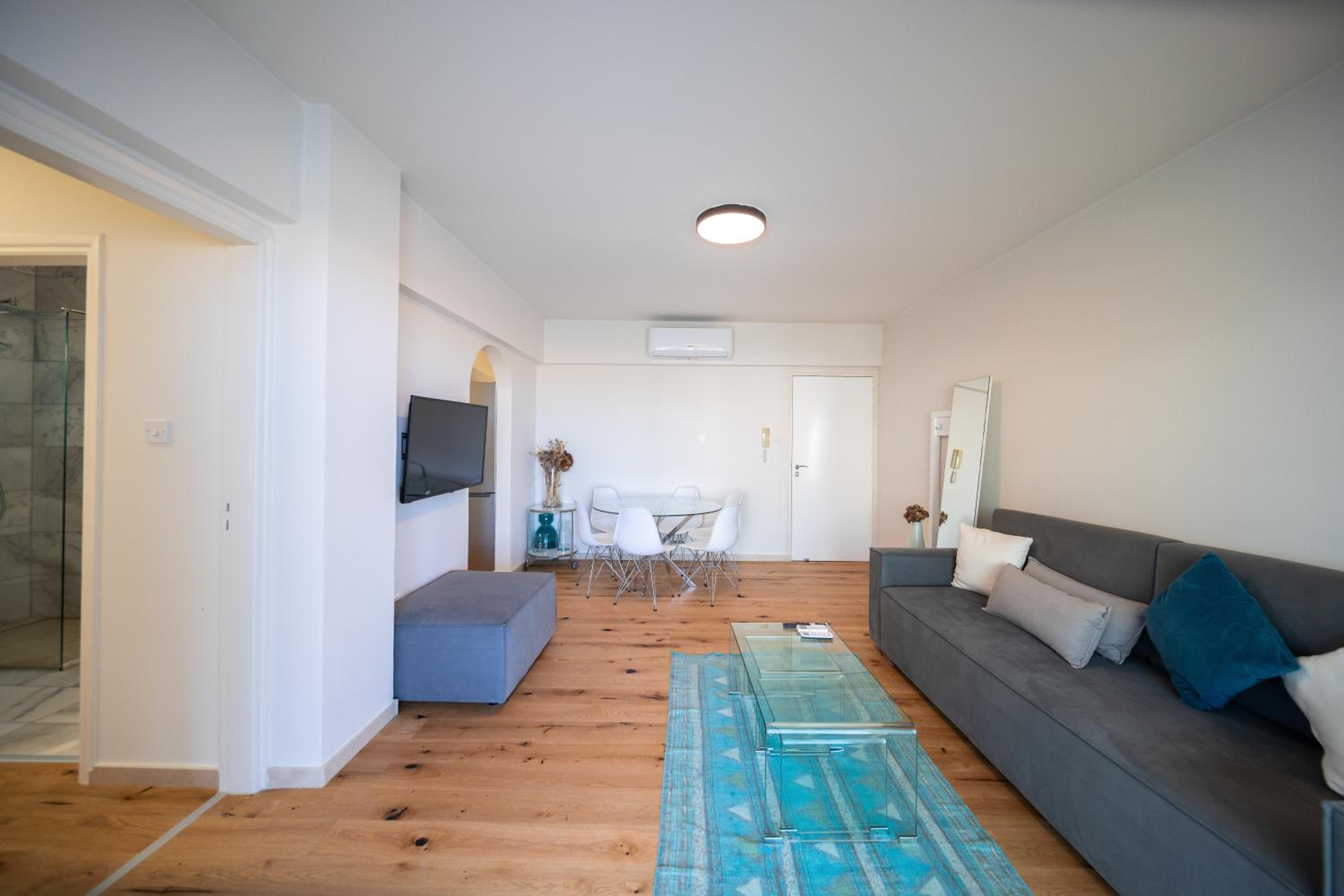 Lighthouse apartment