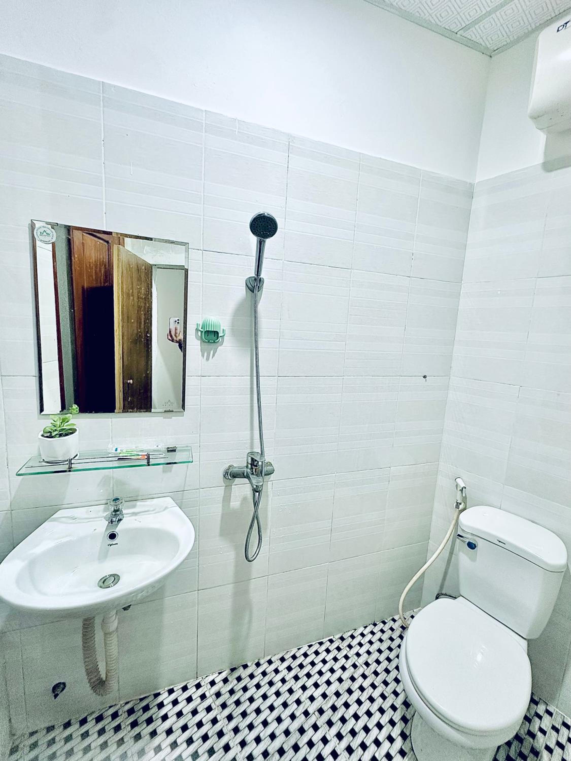 Mega View Homestay Huế view 3
