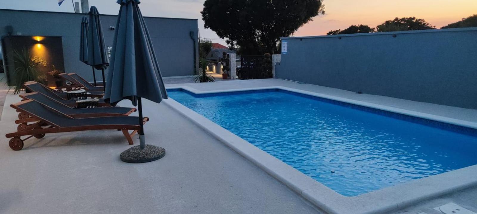 Villa Dalmatia with pool