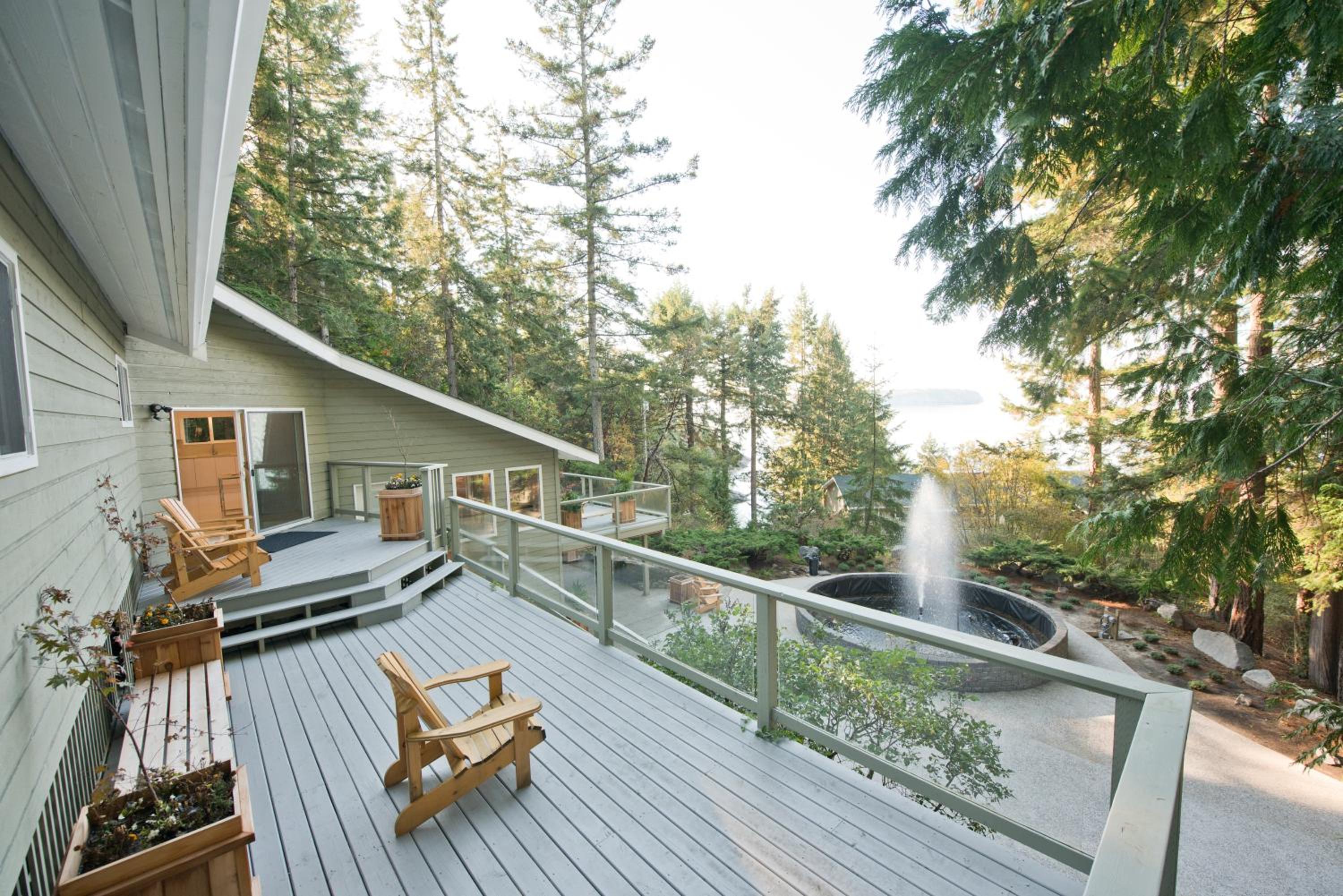 Rockwater Secret Cove Resort