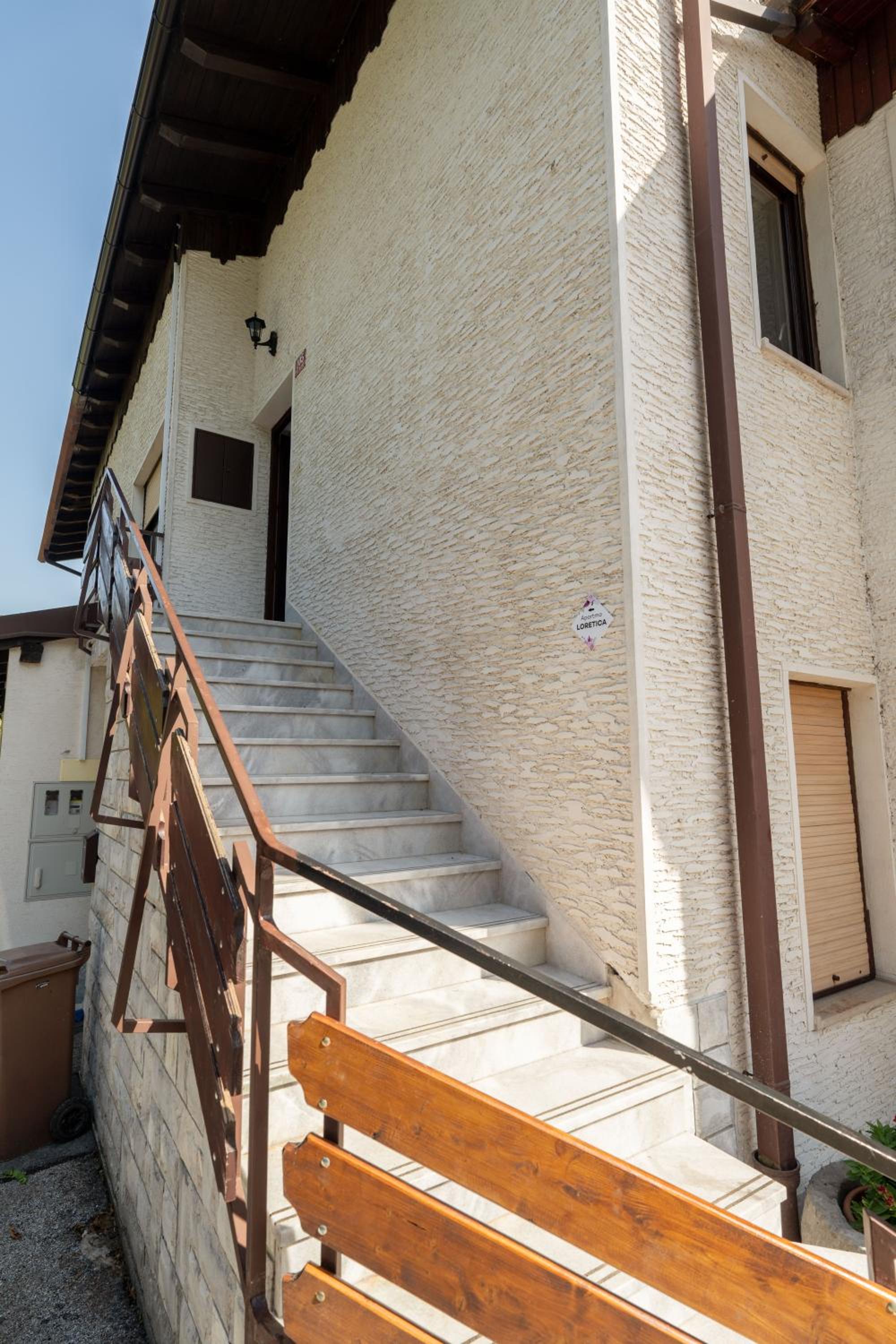 Apartmaji Loreta