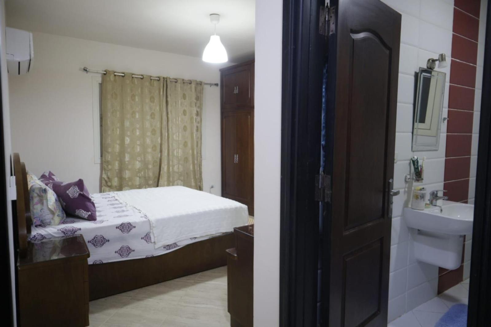 Jasmins Beach Hostel for Private Rooms