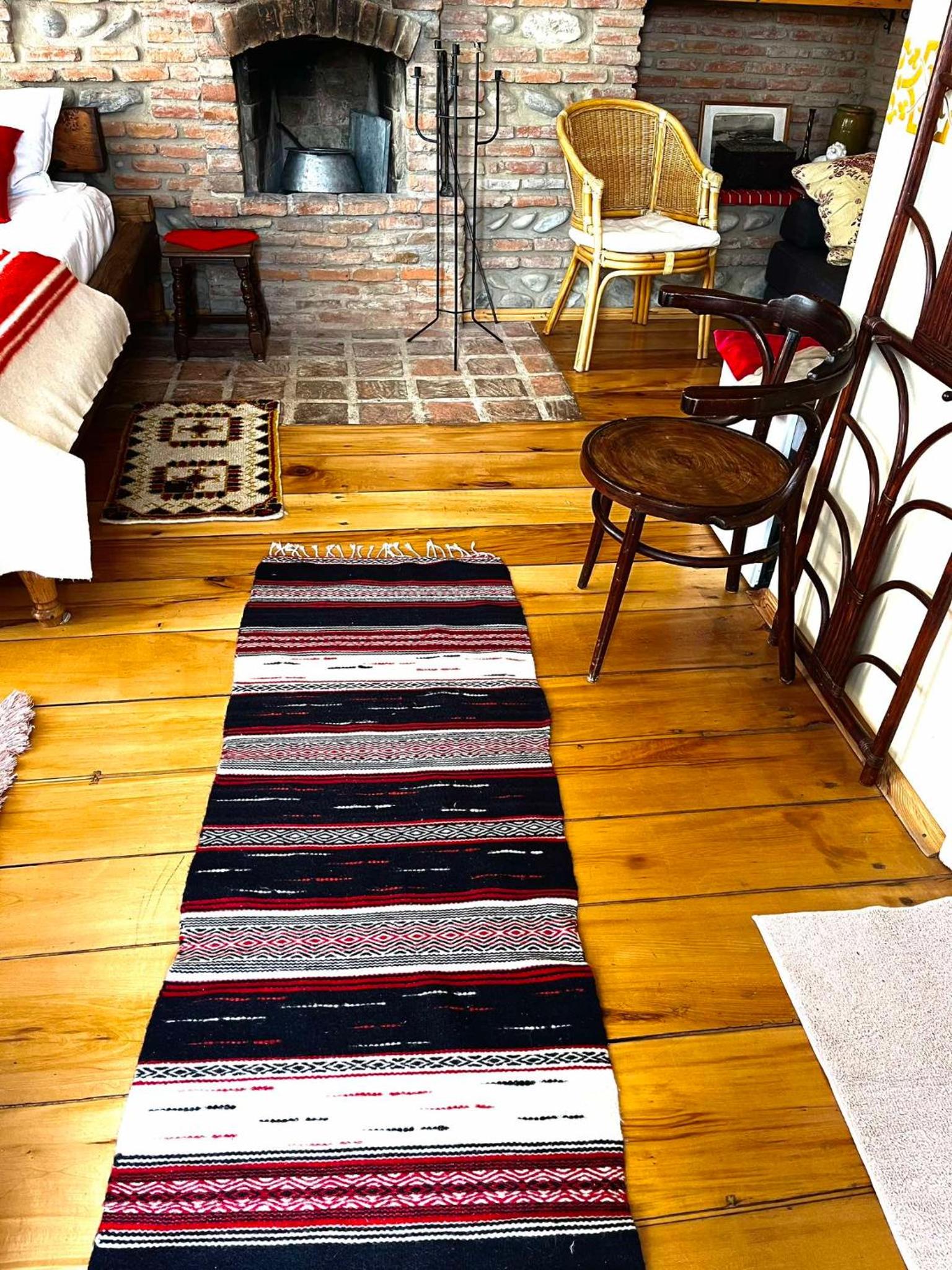 Photo 43