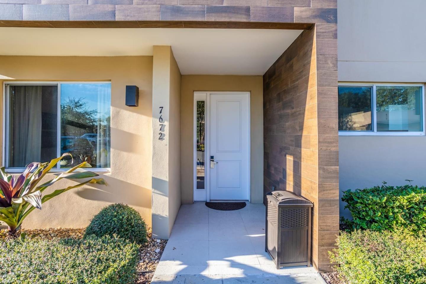 Luxury 4 Bed In Resort Community Near Disney