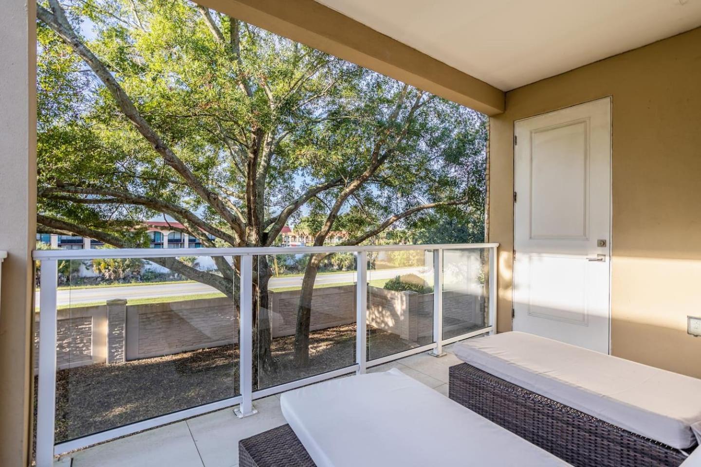 Luxury 4 Bed In Resort Community Near Disney
