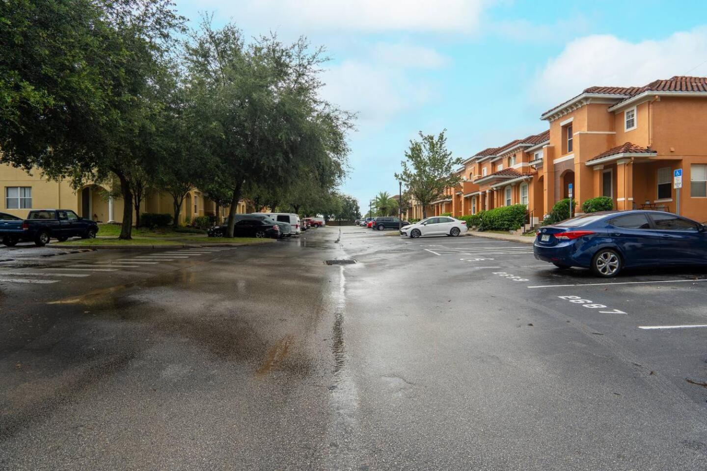 Disney-area 4br Retreat Relax & Swim By The Pool