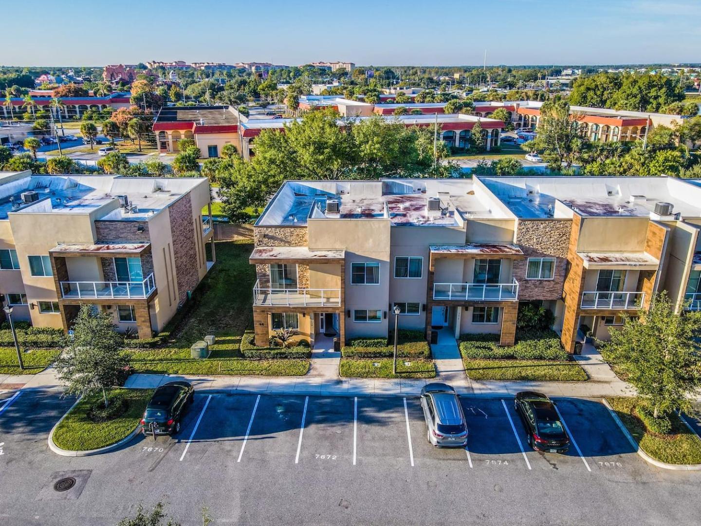 Luxury 4 Bed In Resort Community Near Disney