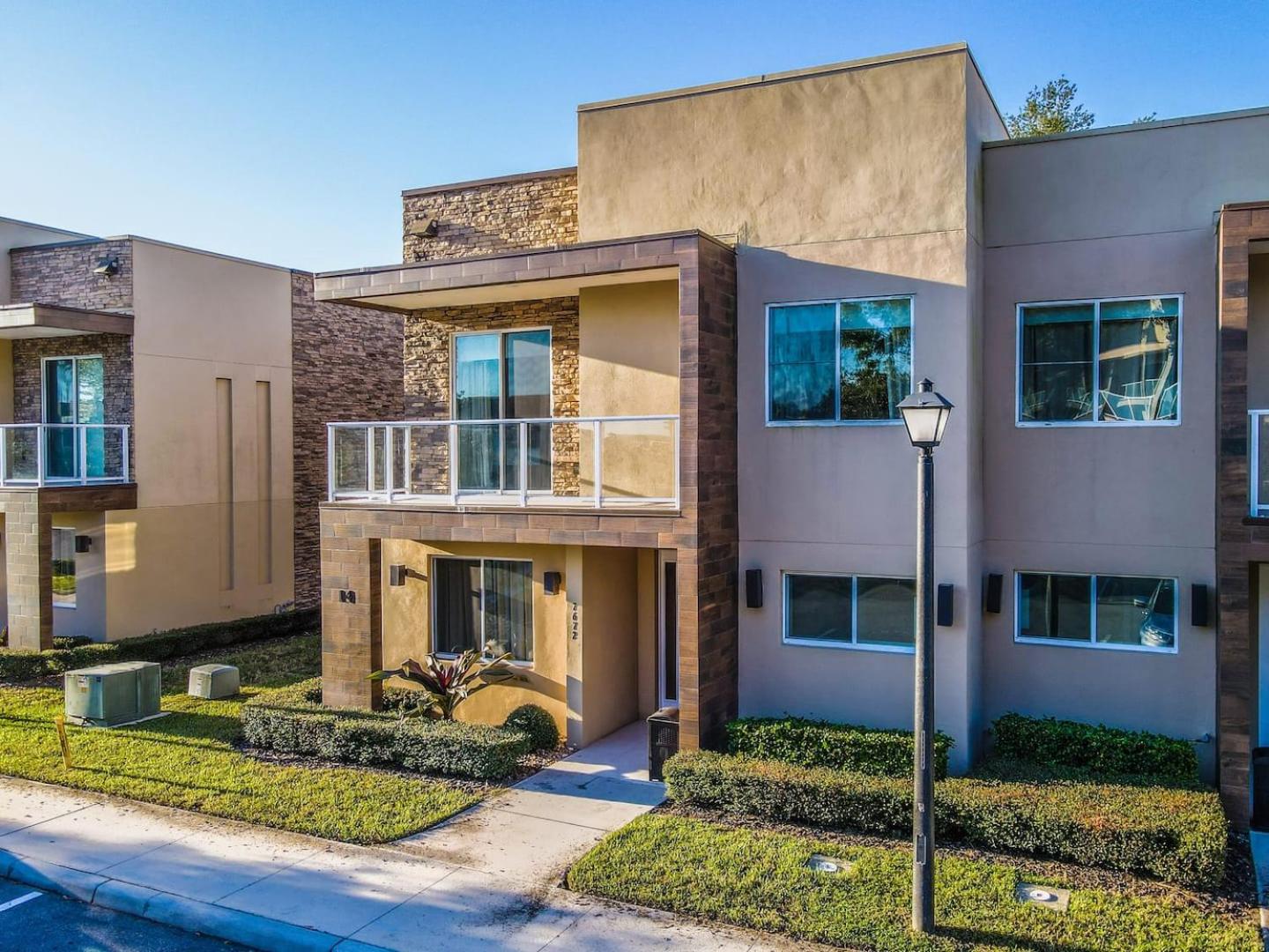 Luxury 4 Bed In Resort Community Near Disney