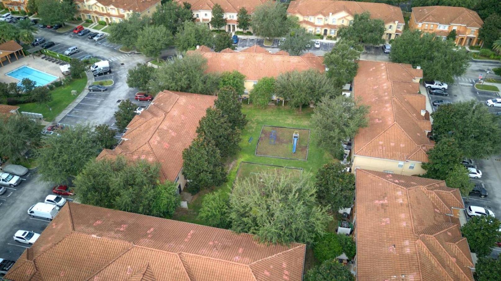 Disney-area 4br Retreat Relax & Swim By The Pool
