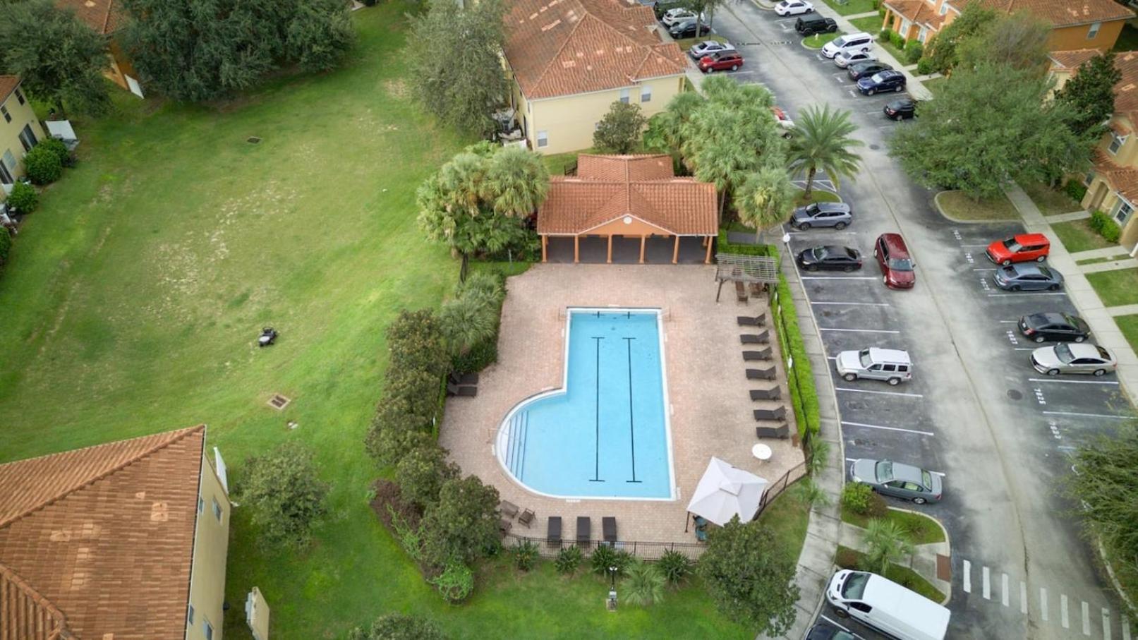 Disney-area 4br Retreat Relax & Swim By The Pool