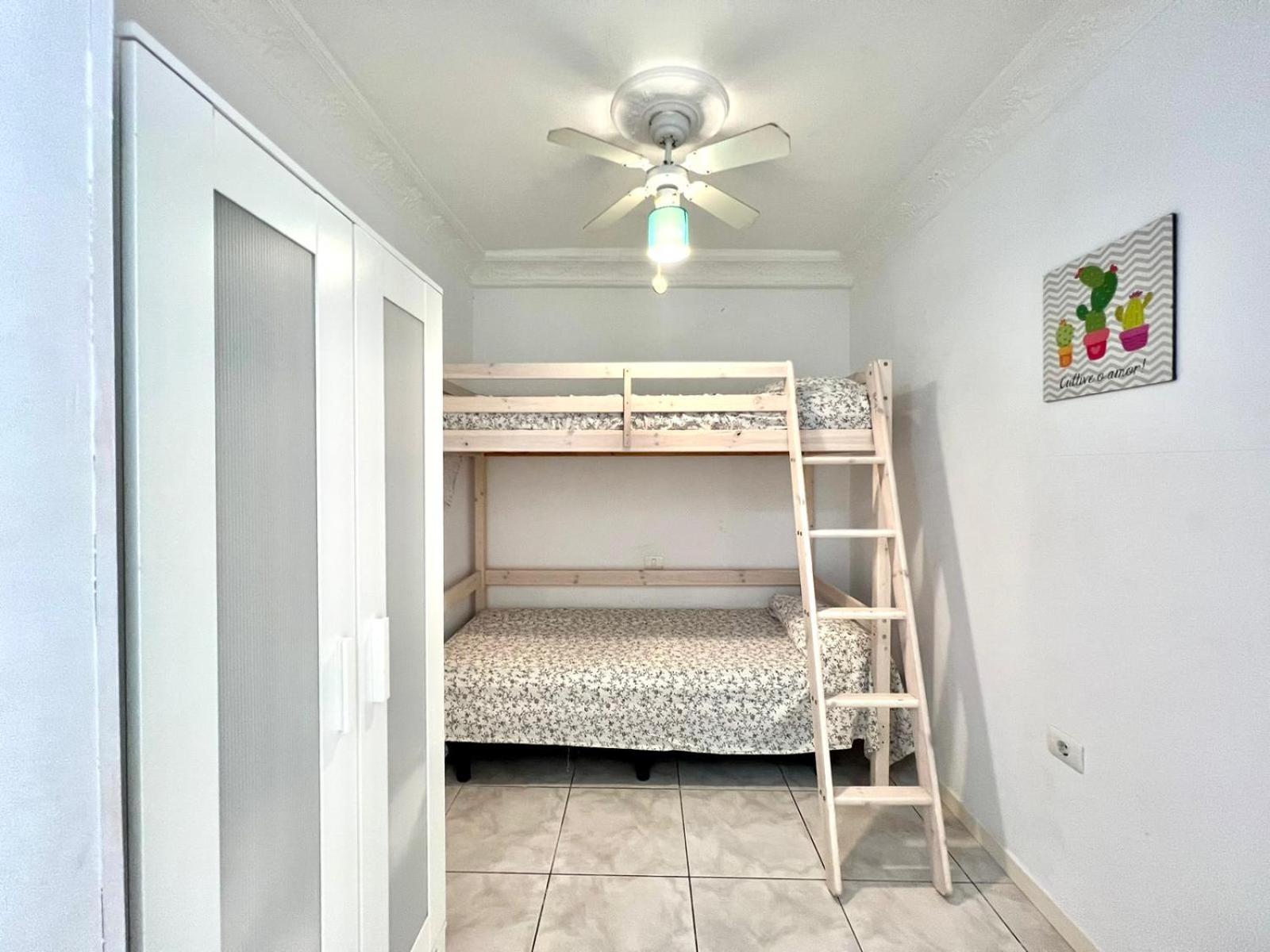 Lovely apartment with pool and wifi