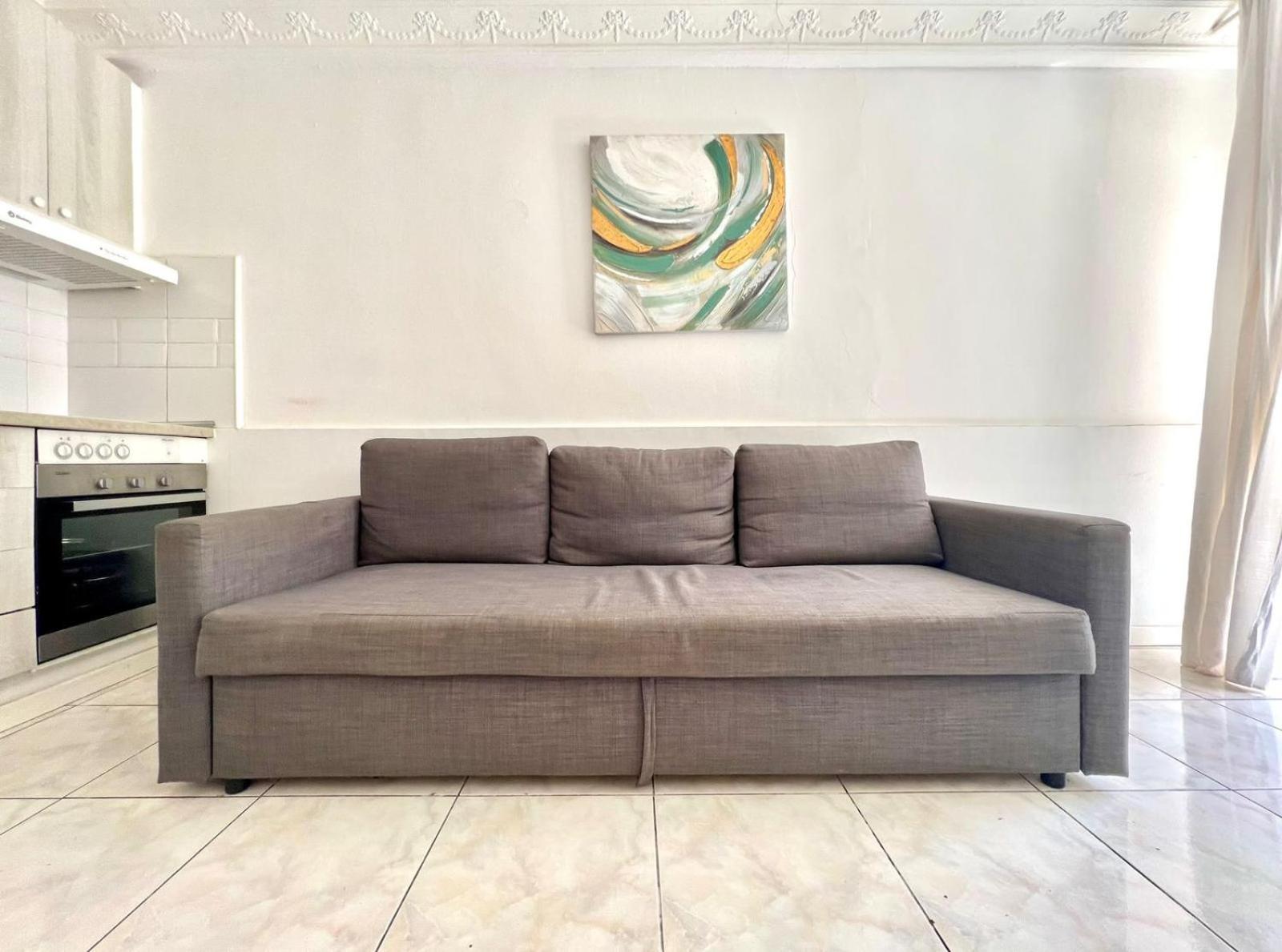 Lovely apartment with pool and wifi