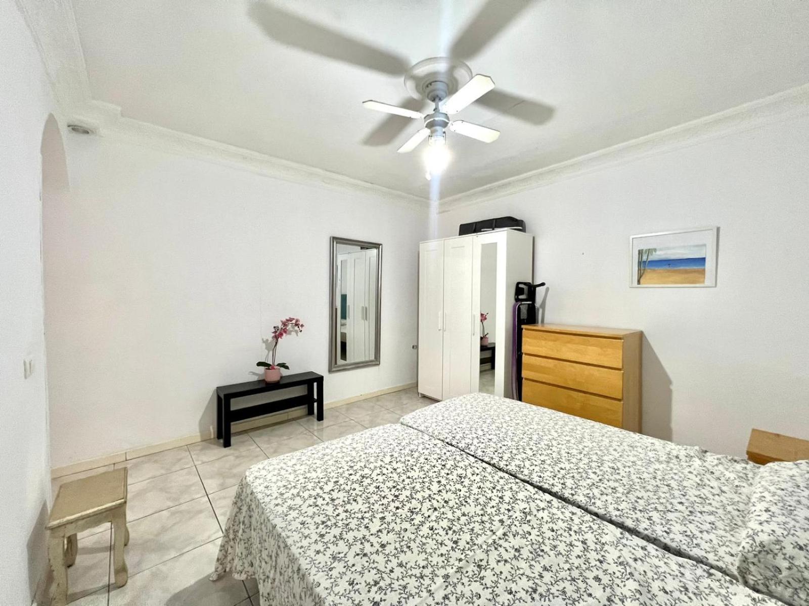 Lovely apartment with pool and wifi