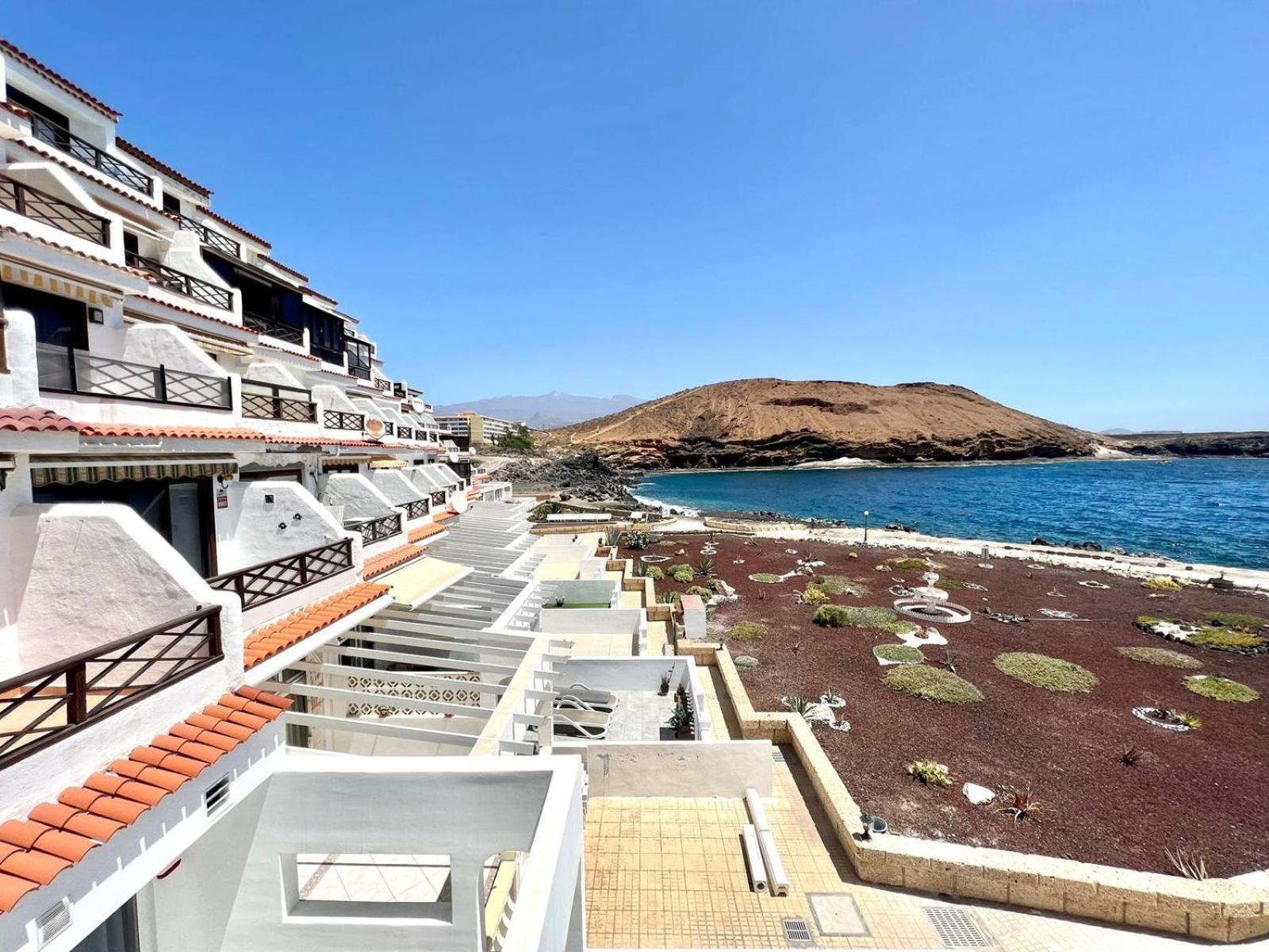 Lovely apartment with pool and wifi
