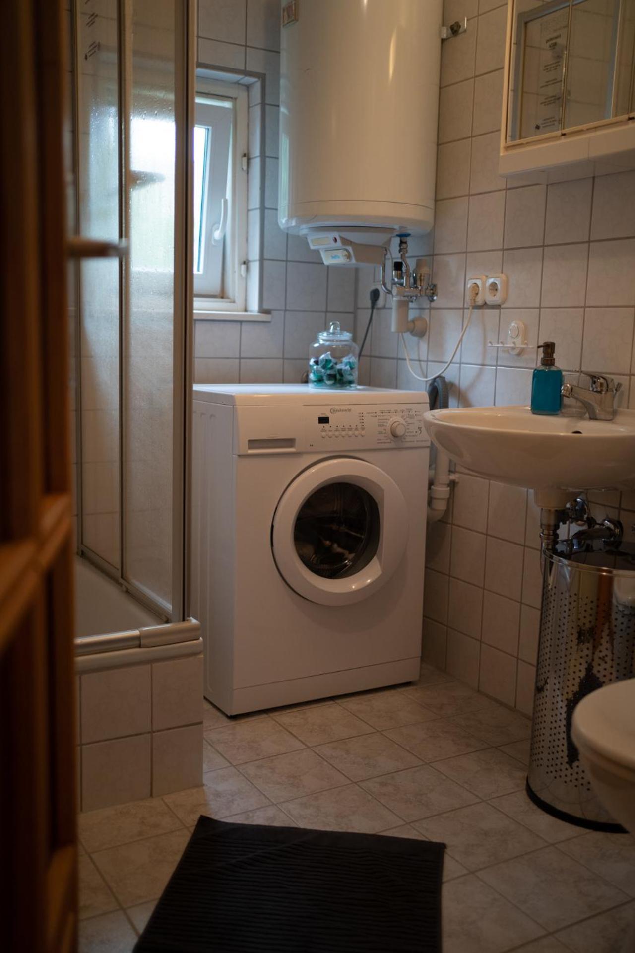 Lugas Apartman