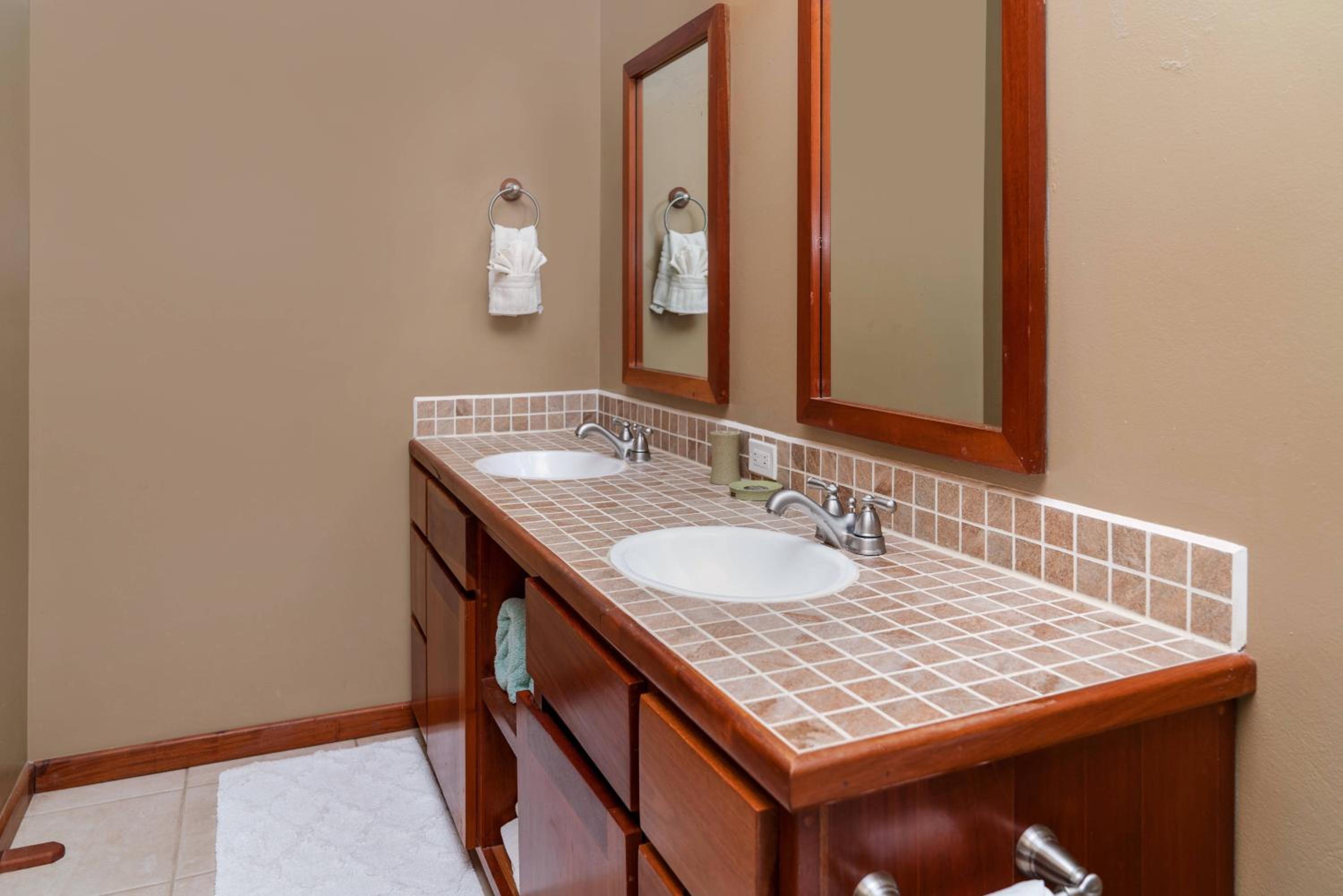 Residences at Barrier Reef 15A Garden View 1 BR by Stay Floreo