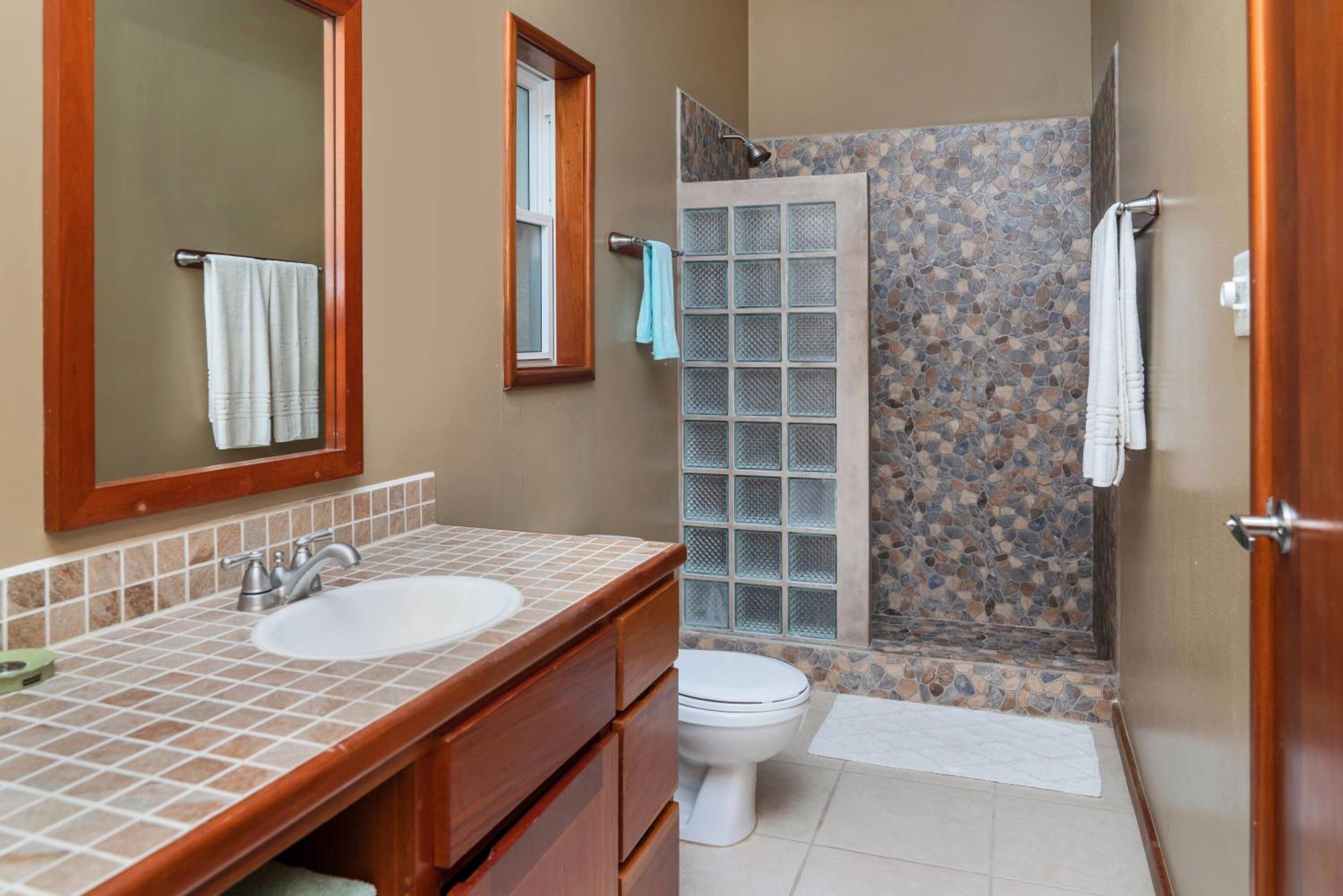 Residences at Barrier Reef 15A Garden View 1 BR by Stay Floreo