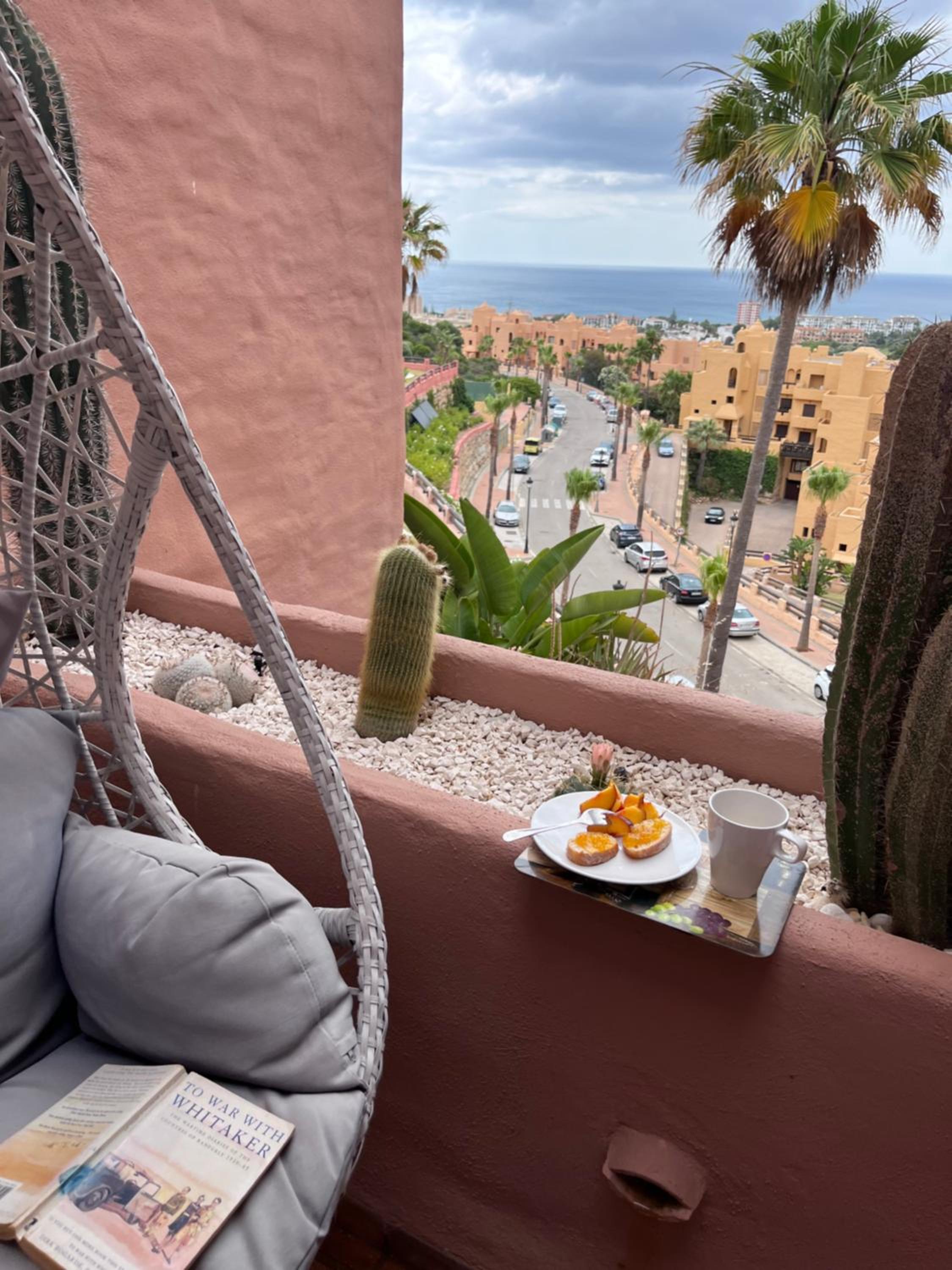 Oasis Coto Real apartments