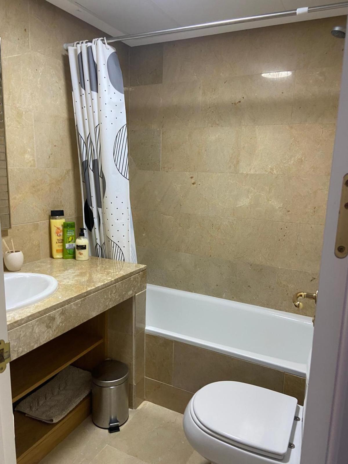 Oasis Coto Real apartments