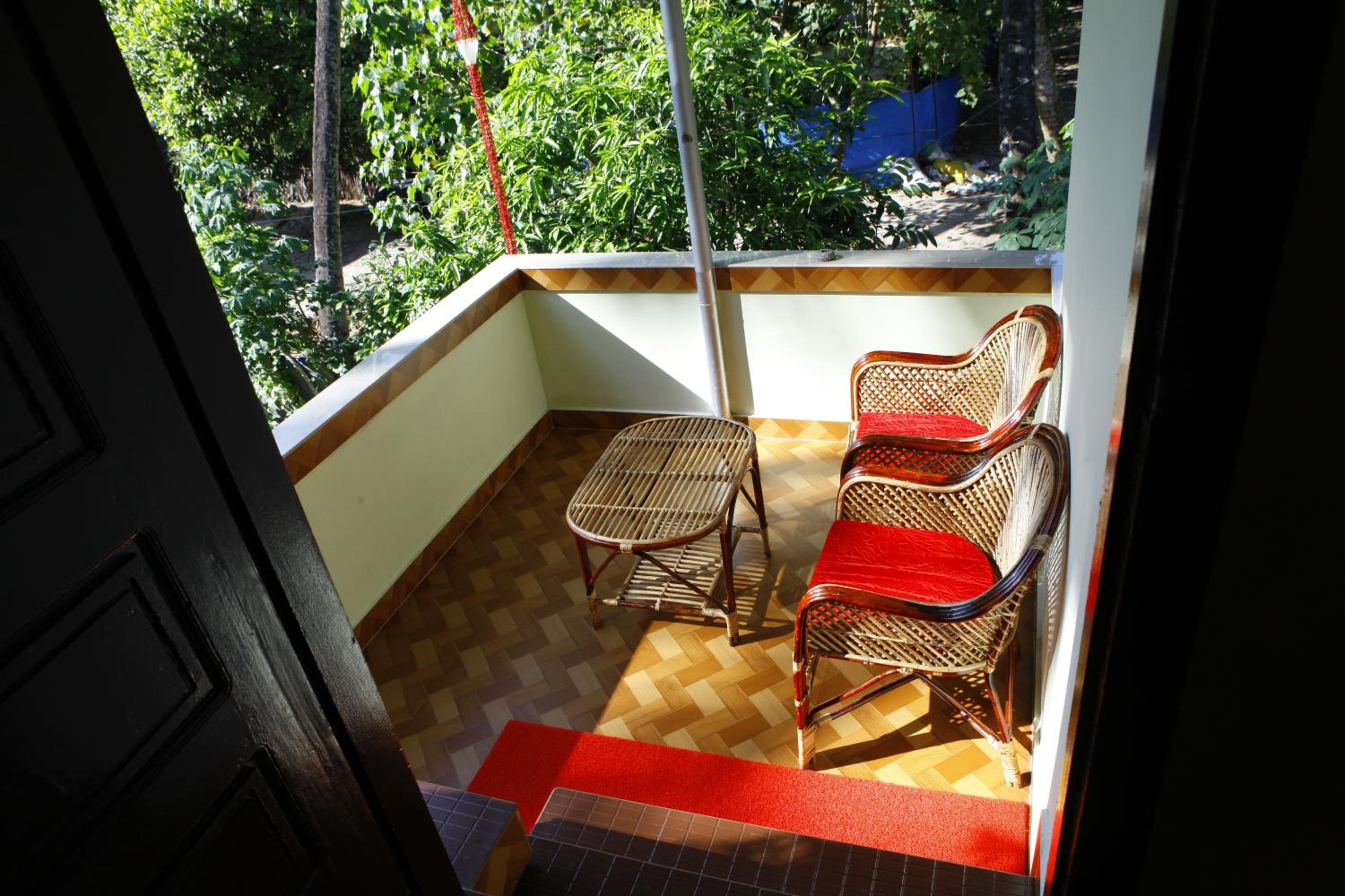 Photo 10