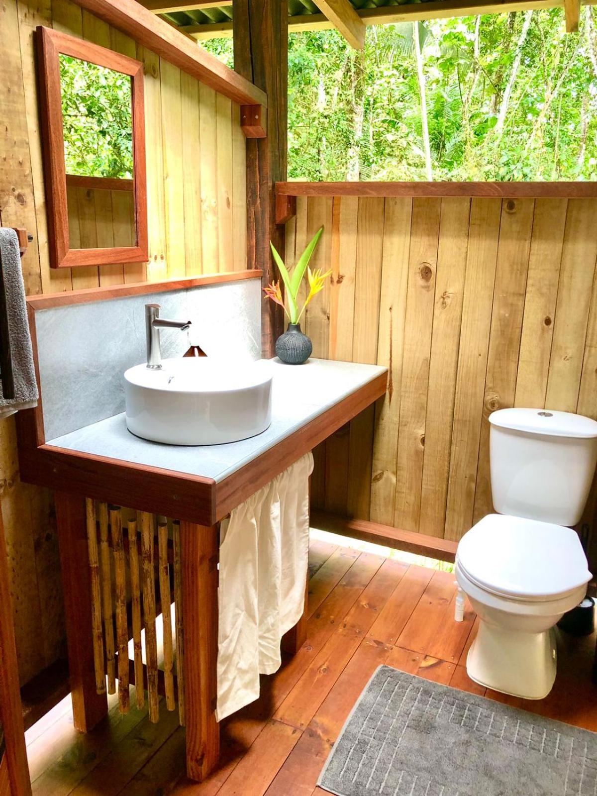 Casa Prana, Termales, Nuqui