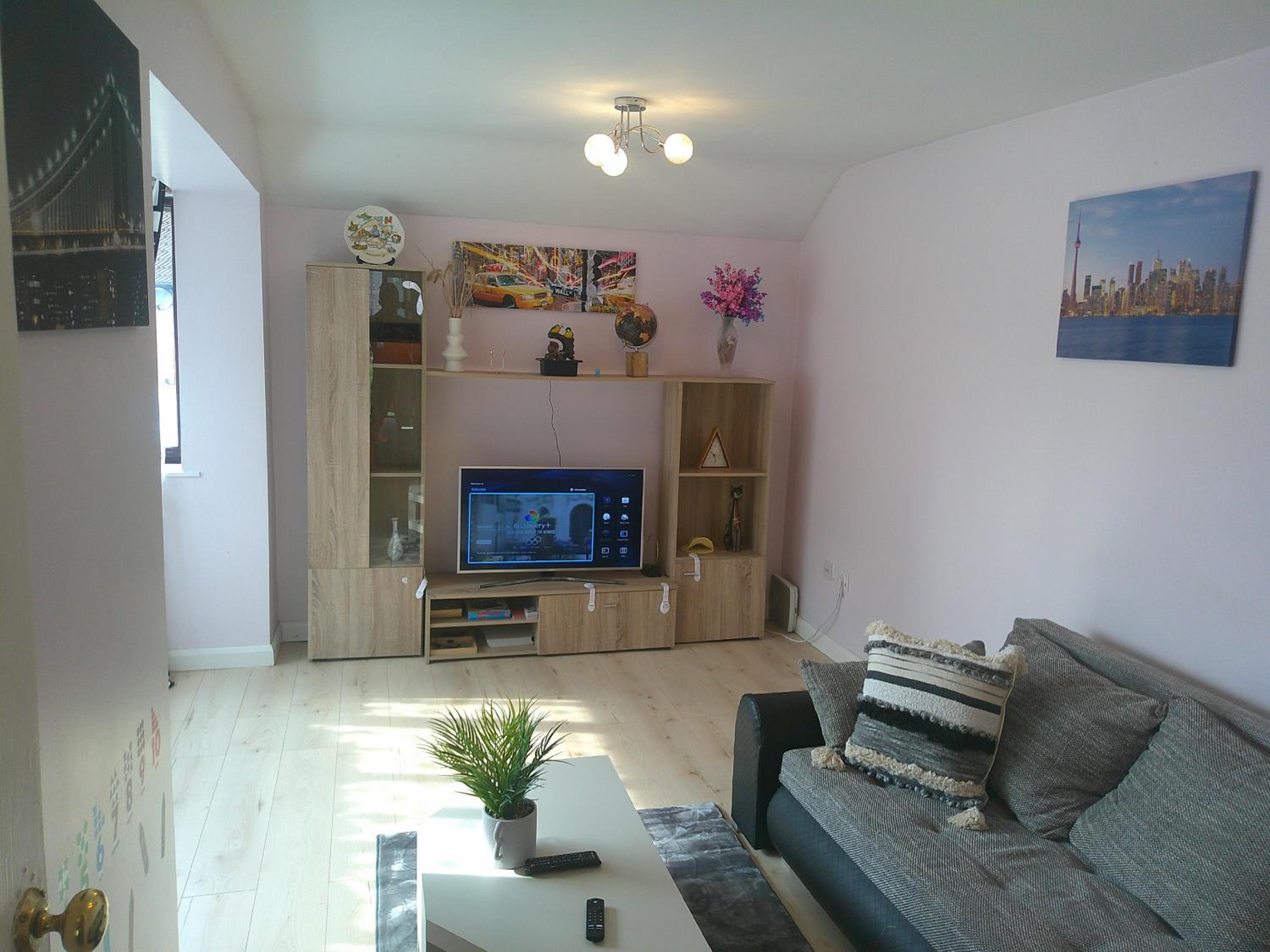 Real Home In Northampton view 2