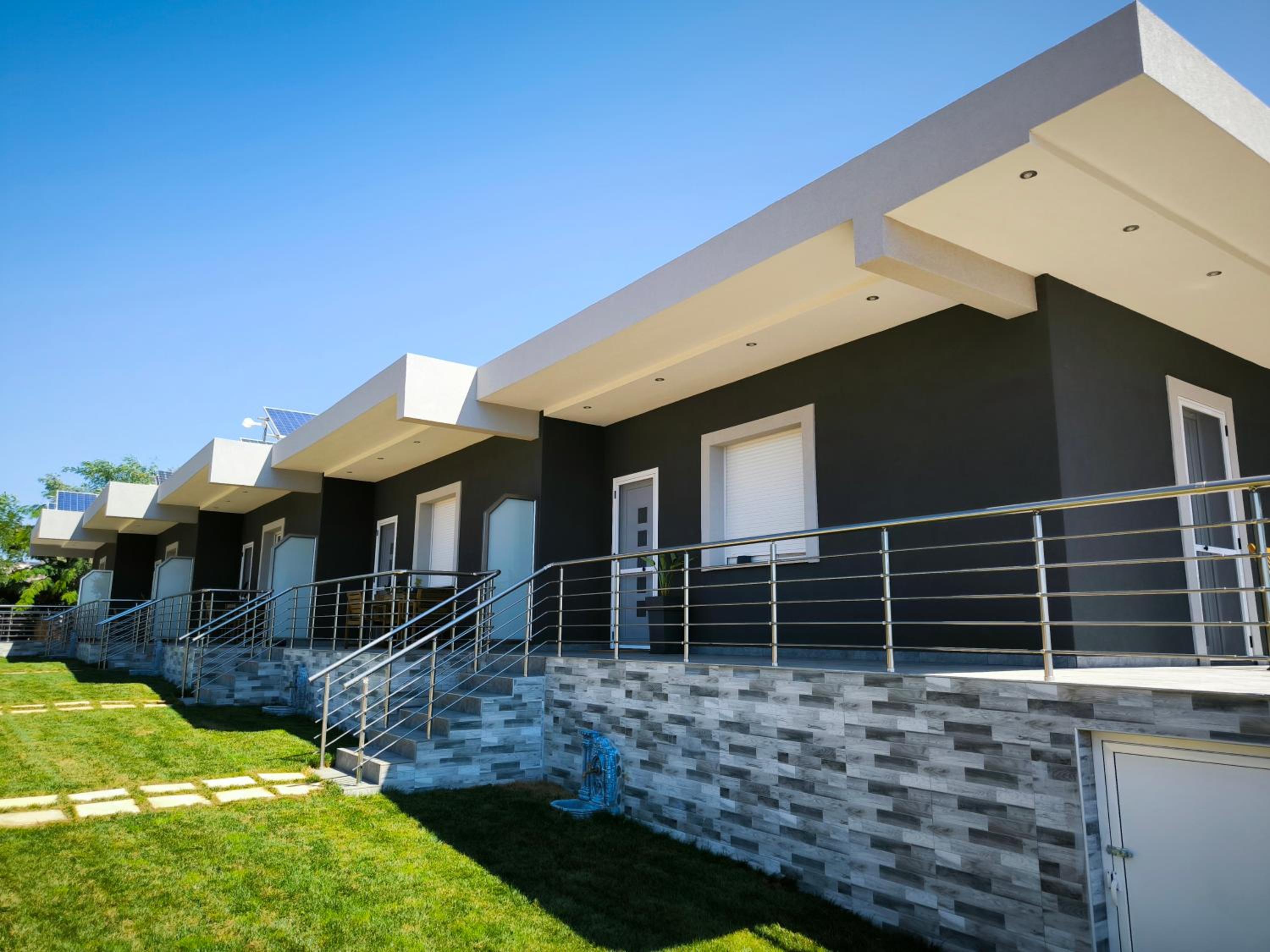 Ataraxia Homes photo 2