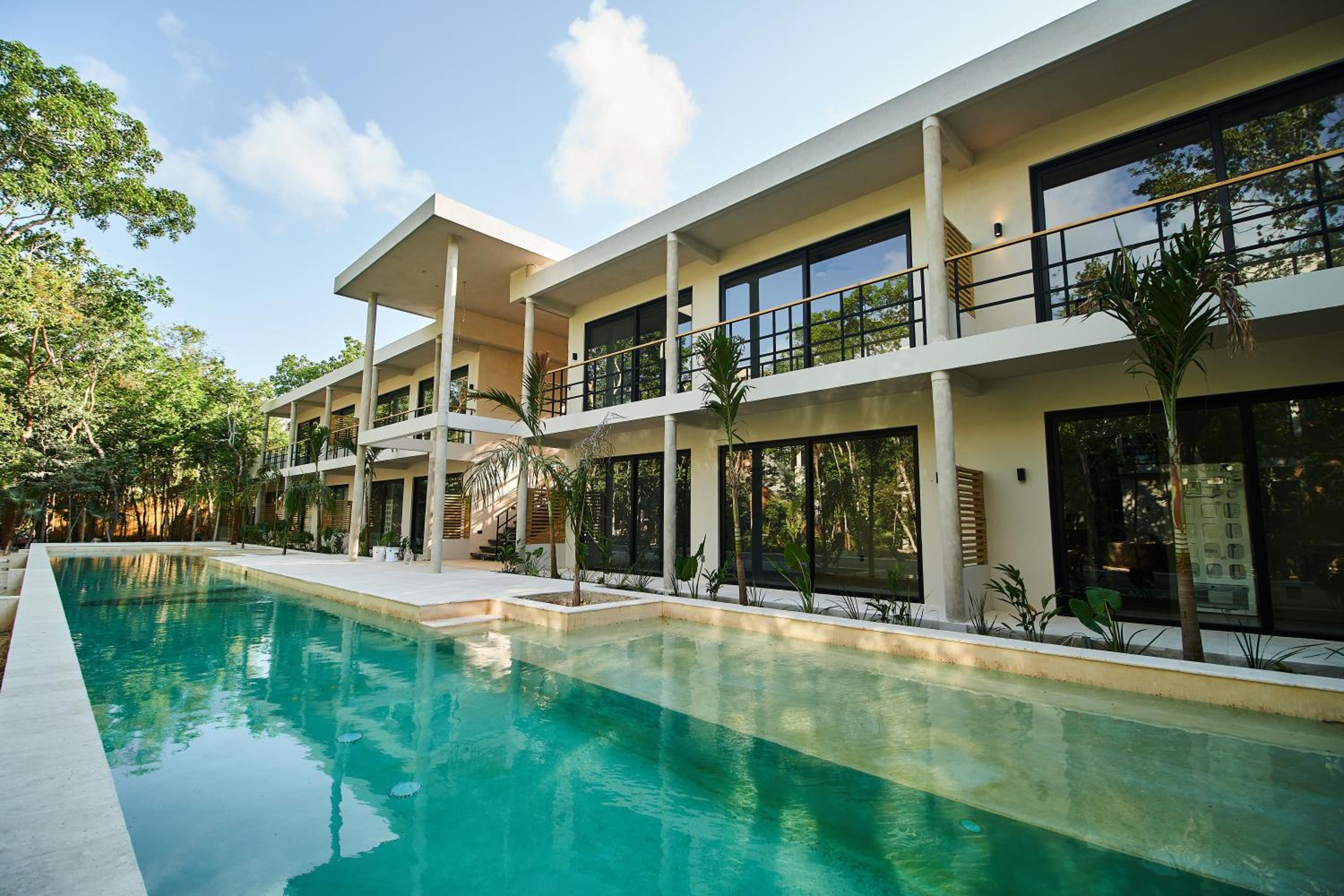 BT Homes - Tulum - Selva Holistika con Piscina Privada