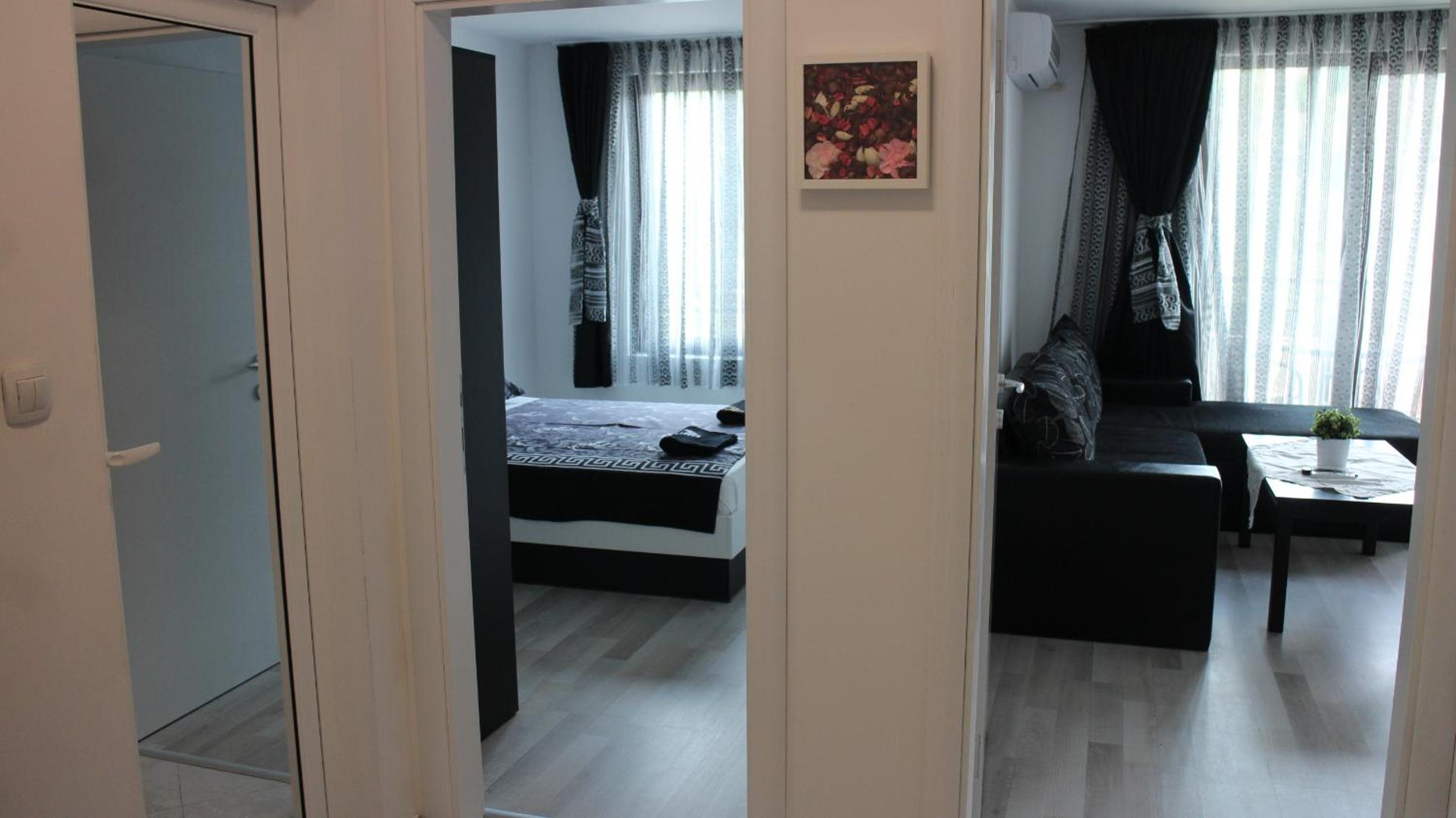 Photo 24