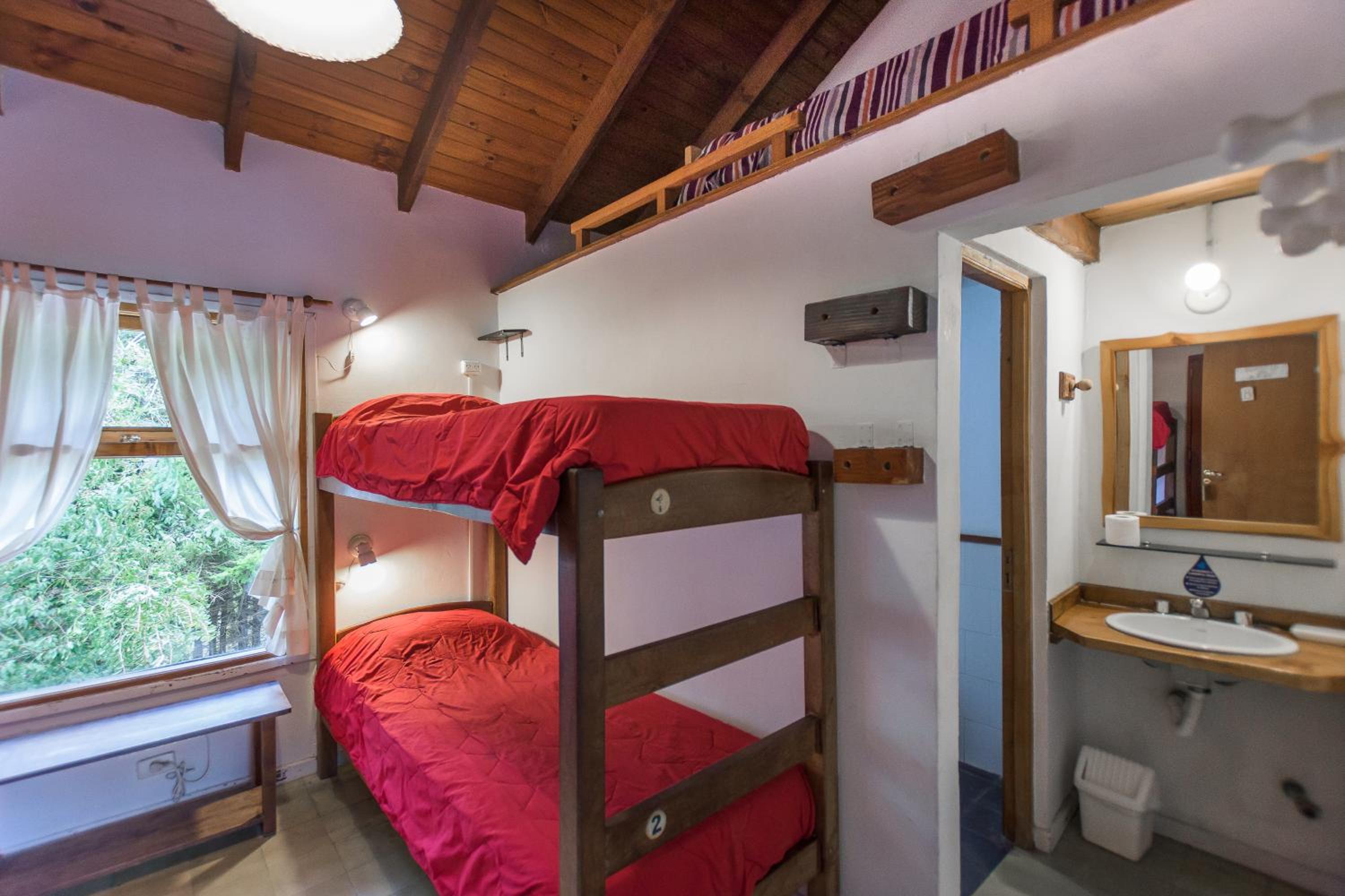 Hostel La Angostura