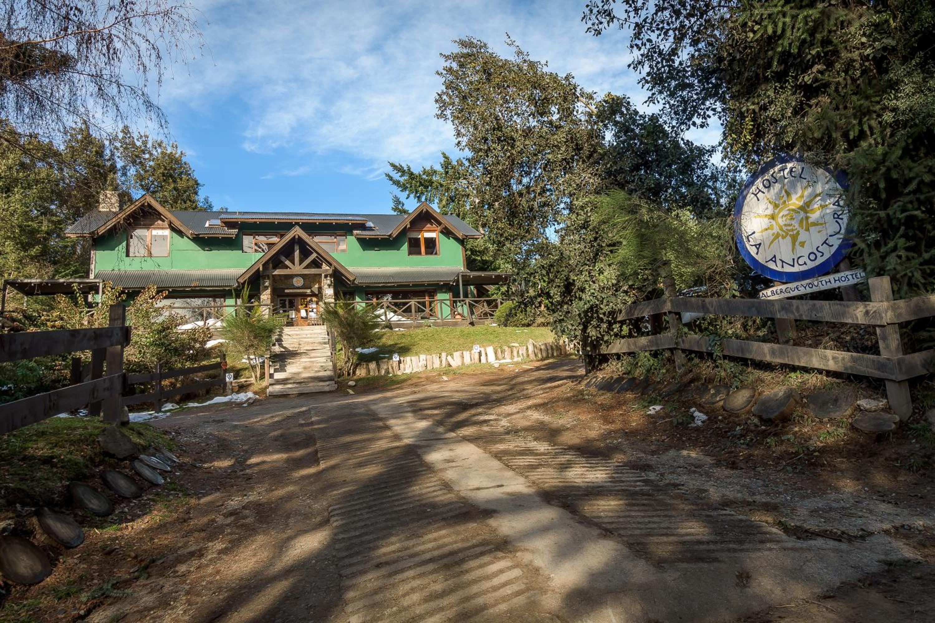 Hostel La Angostura