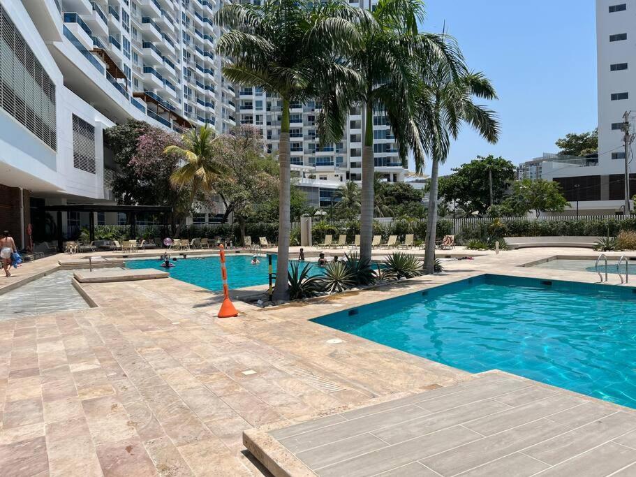 Spectacular beachfront apt luxury amenities
