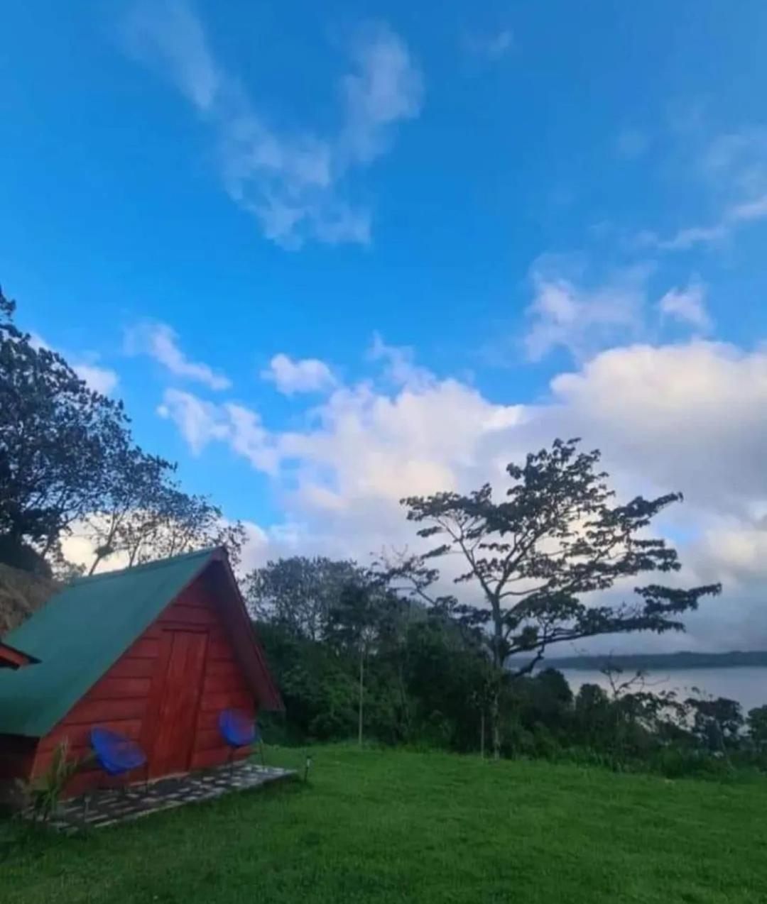Sunset Inn Arenal B&B