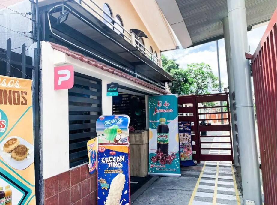 Gran Suite Junto Al San Marino Mall