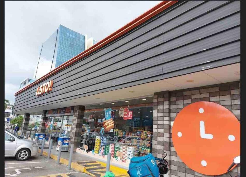 Gran Suite Junto Al San Marino Mall