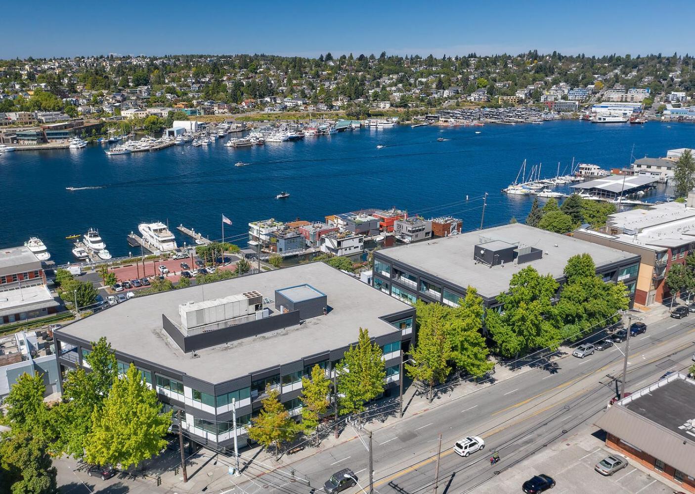 Vintage 3 Bedroom Home in Prime Eastlake Seattle with Private Parking view 3