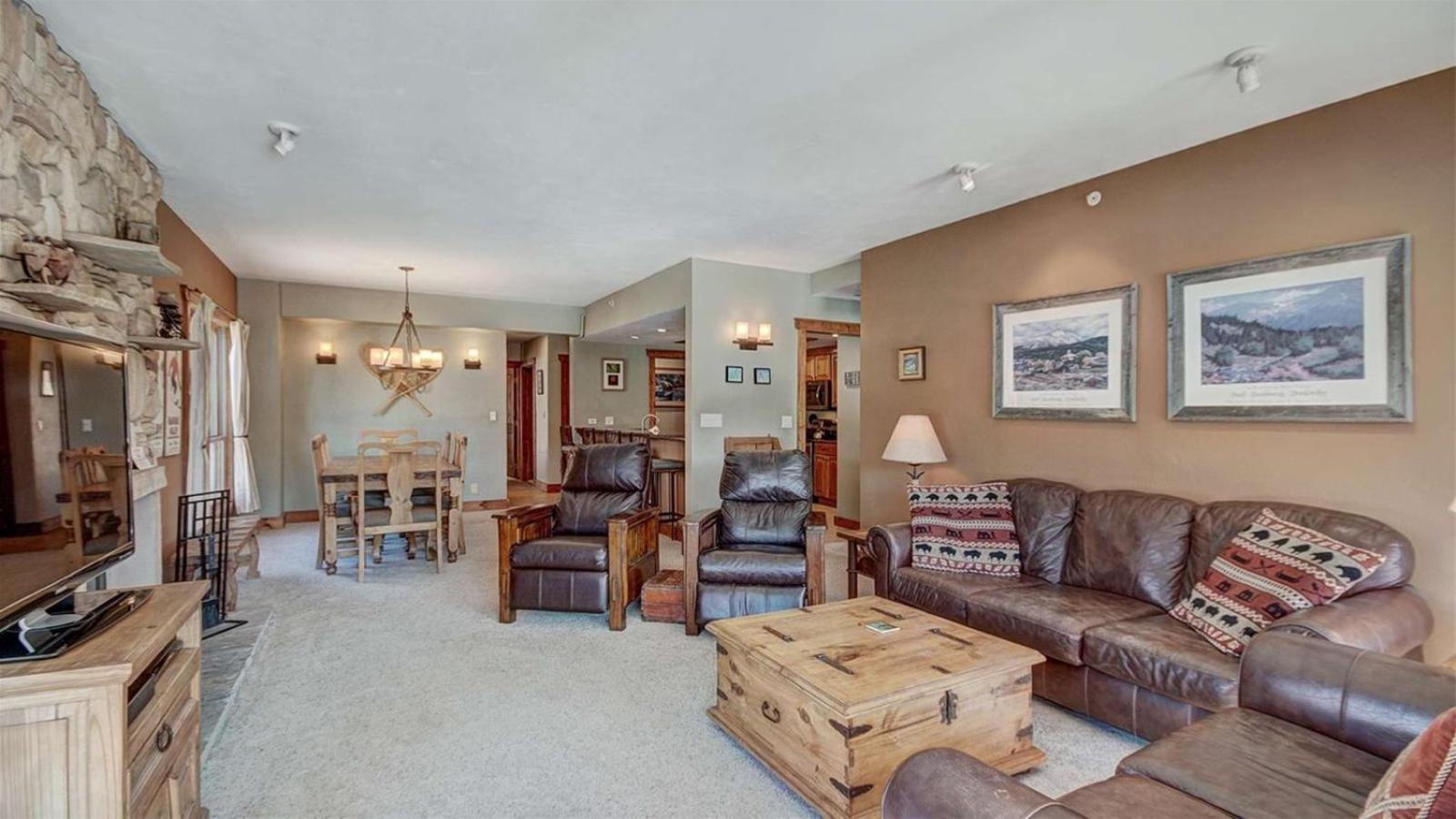 3 Bedroom Ski Inski Out Condo At The Village At Breckenridge view 4