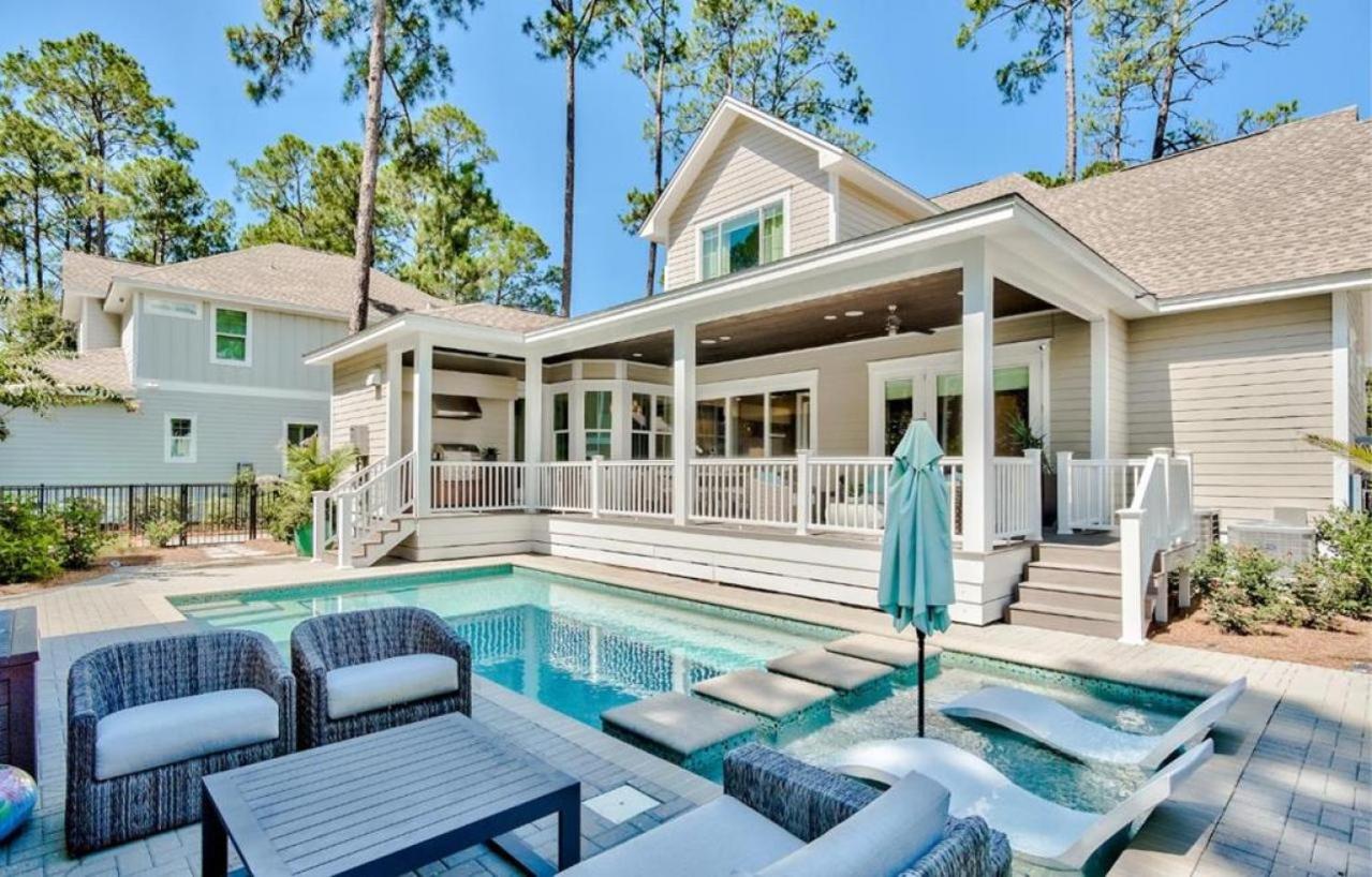 Grayton Pointe