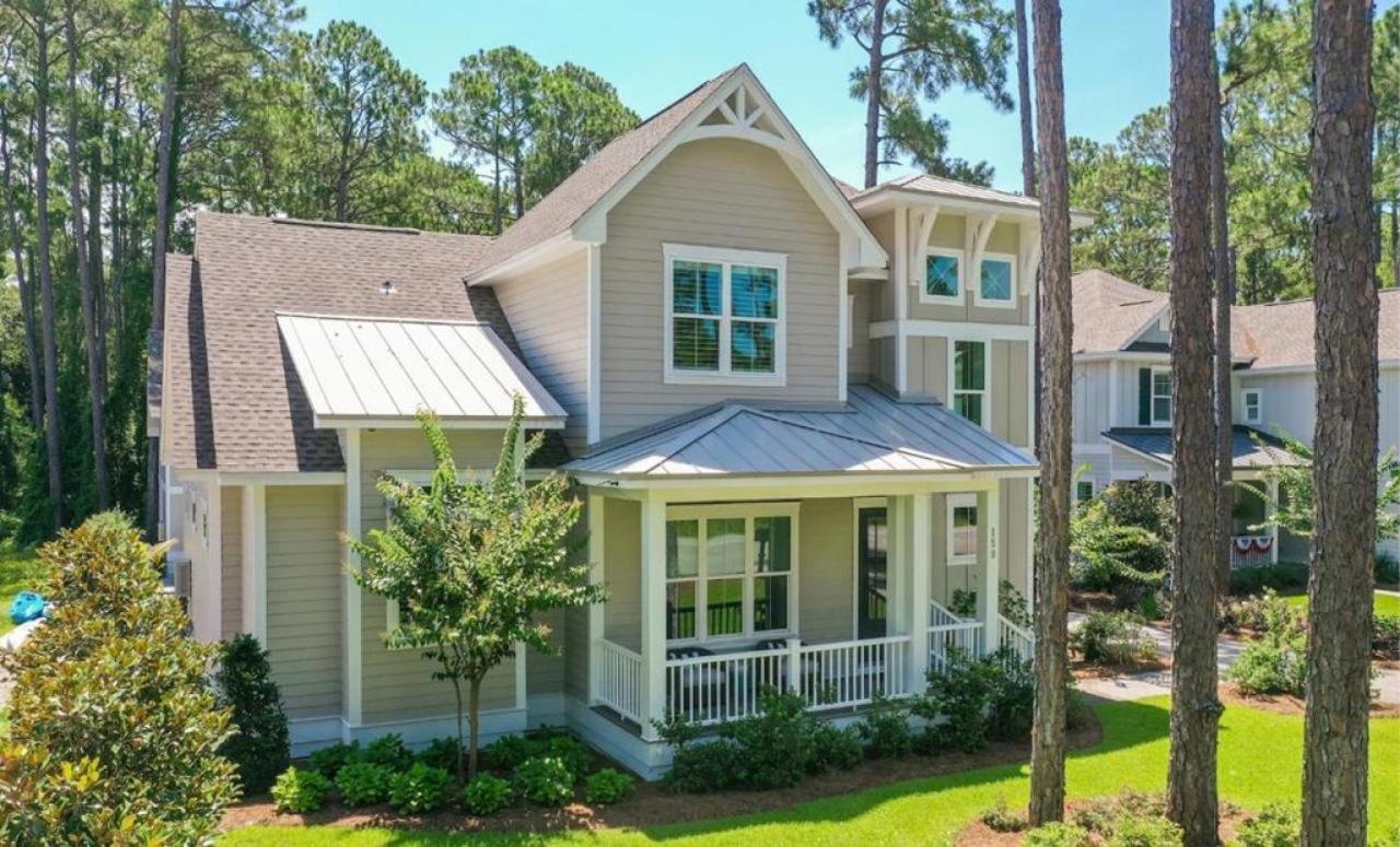 Grayton Pointe