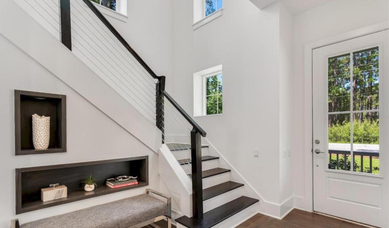 Grayton Pointe