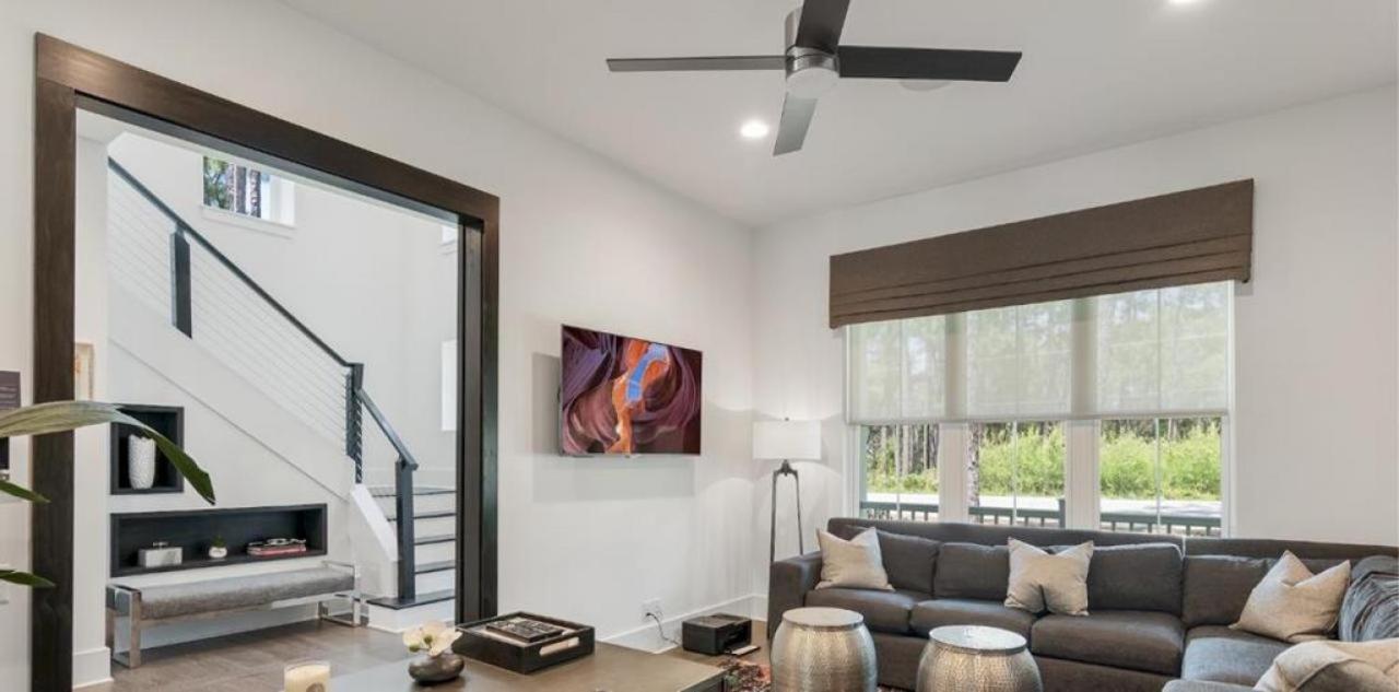 Grayton Pointe